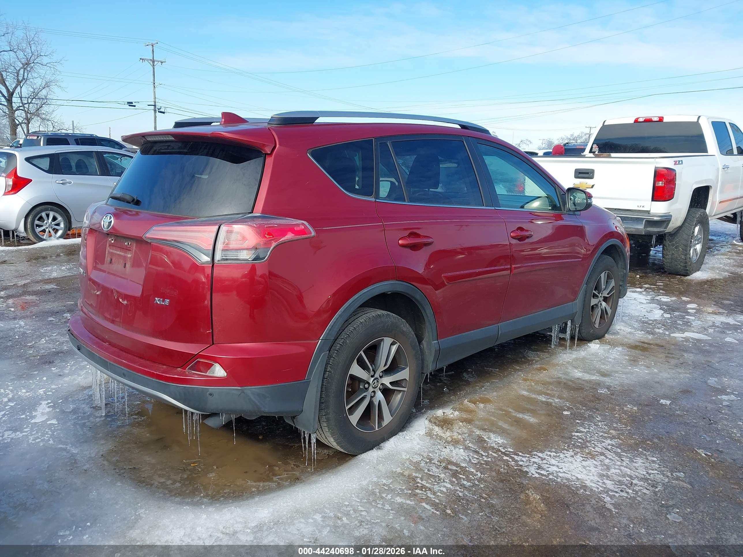 TOYOTA RAV4 image 4