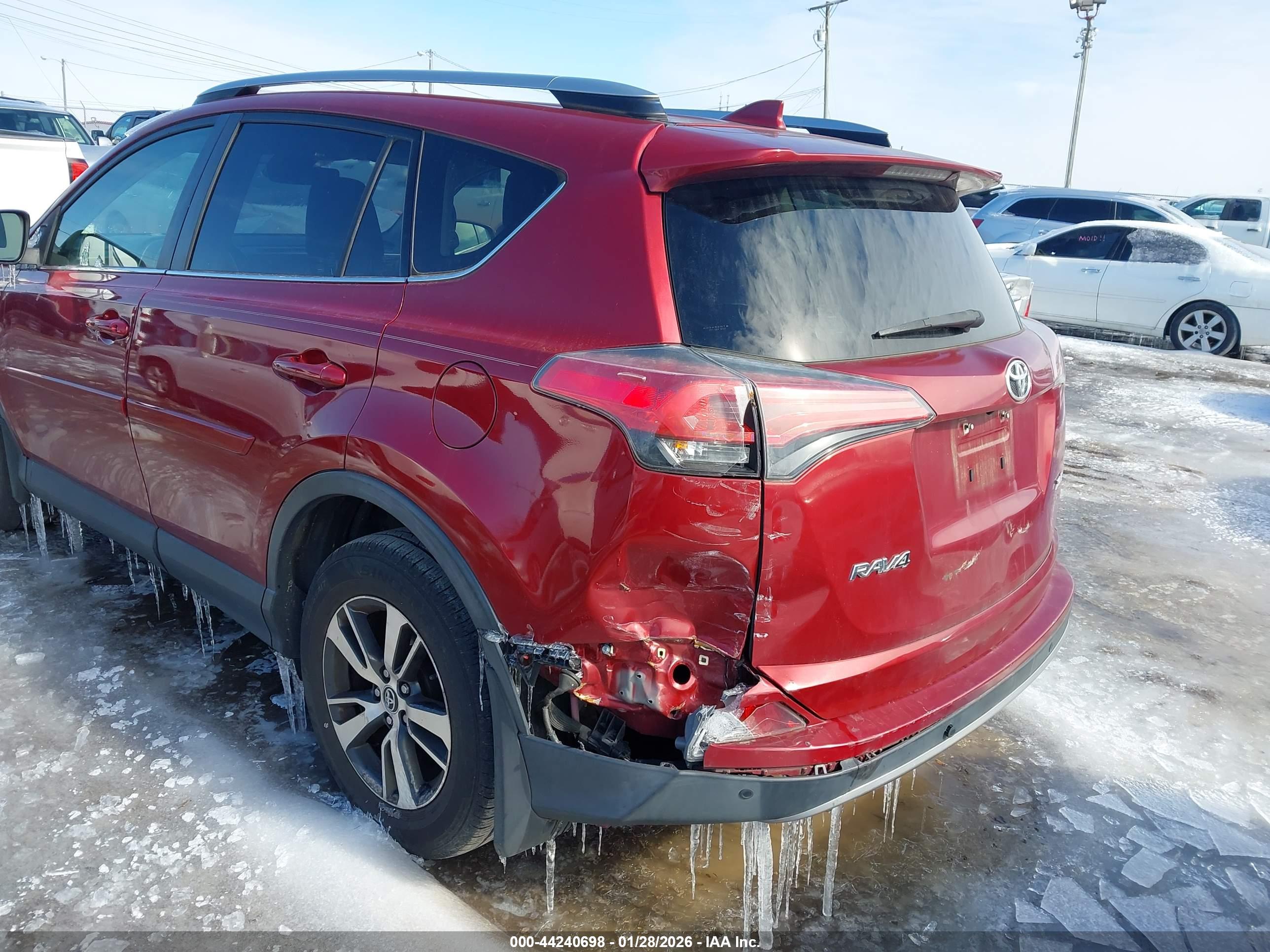TOYOTA RAV4 image 6