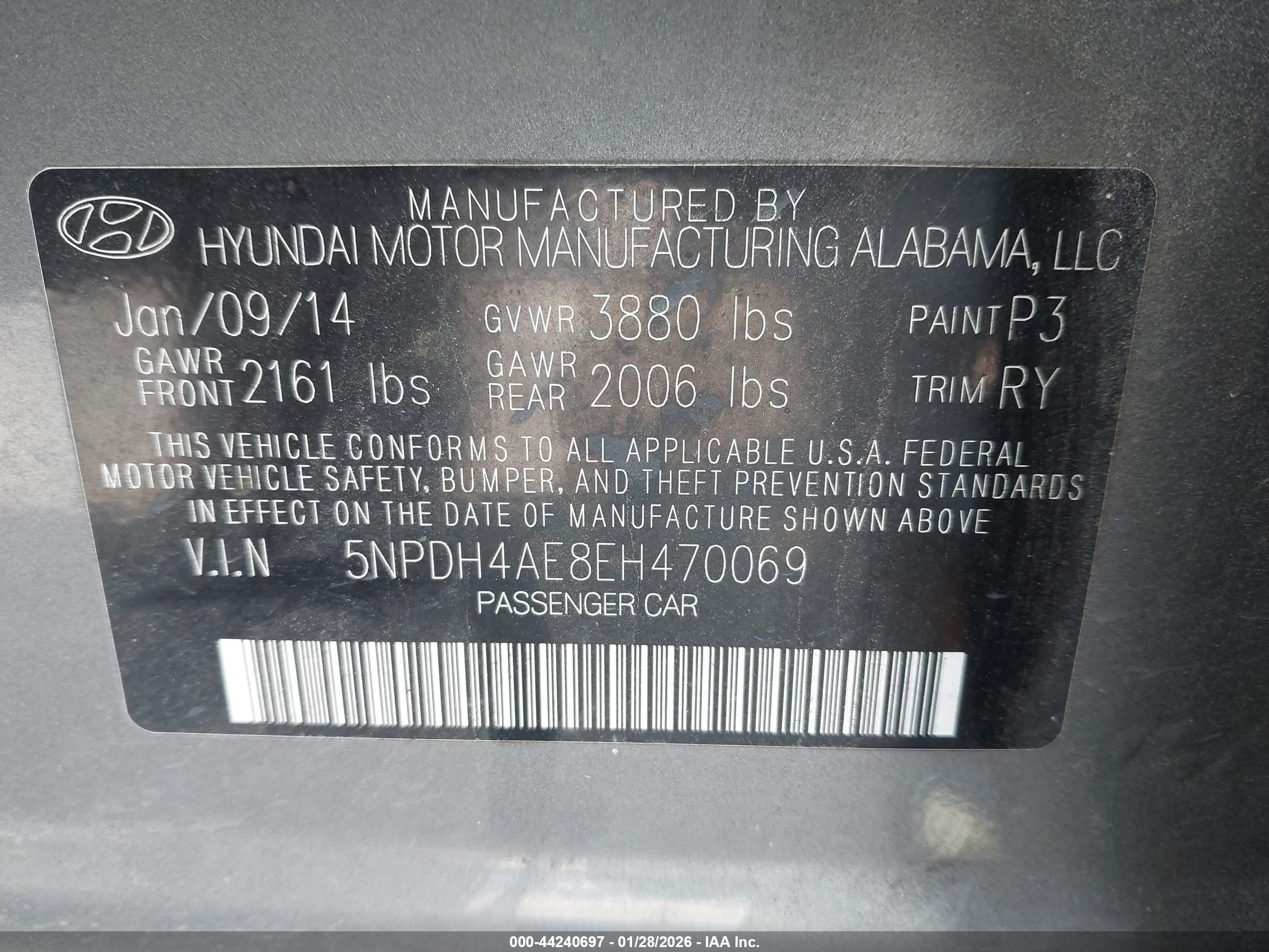 HYUNDAI ELANTRA image 9