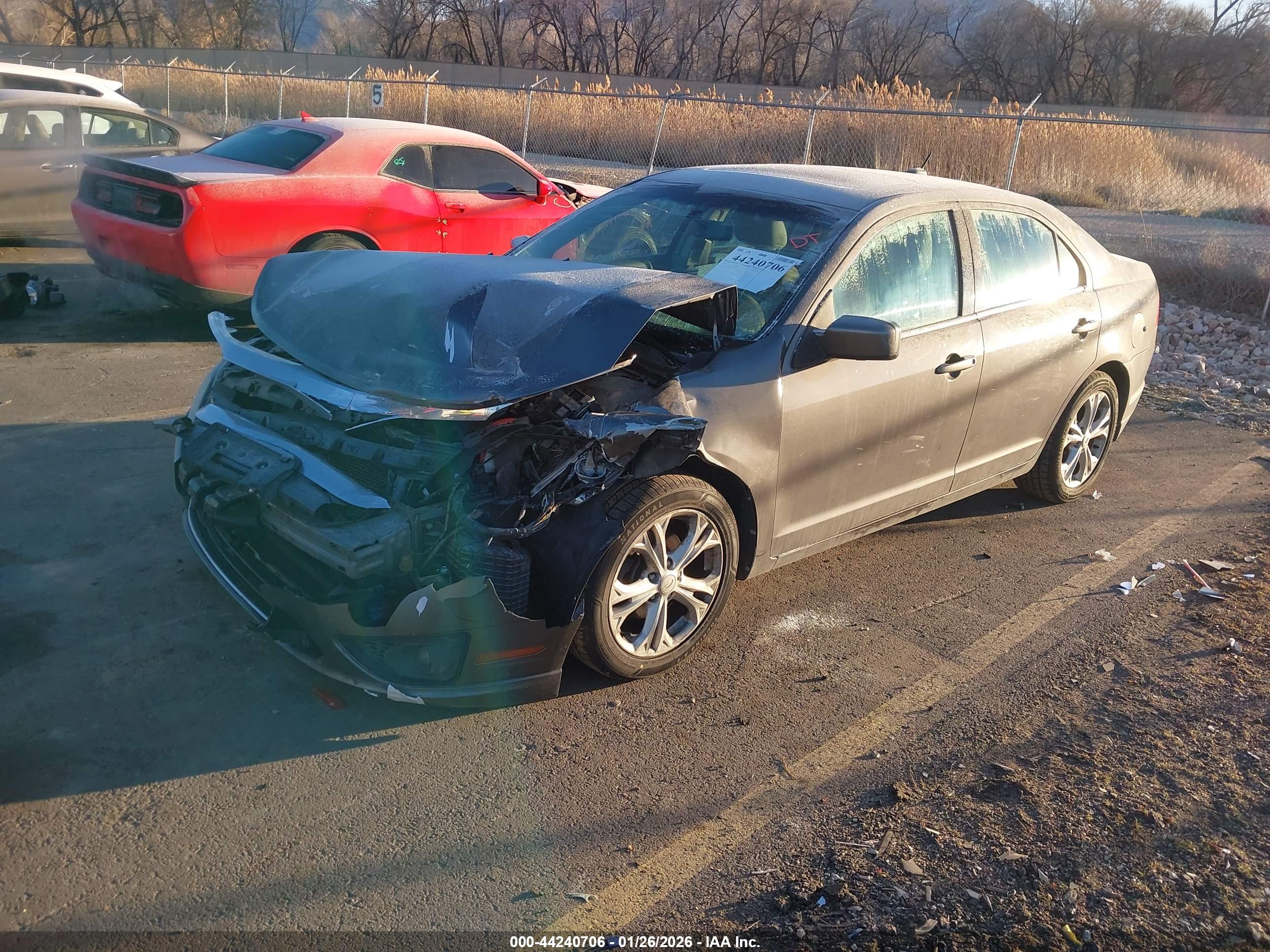 FORD FUSION image 2