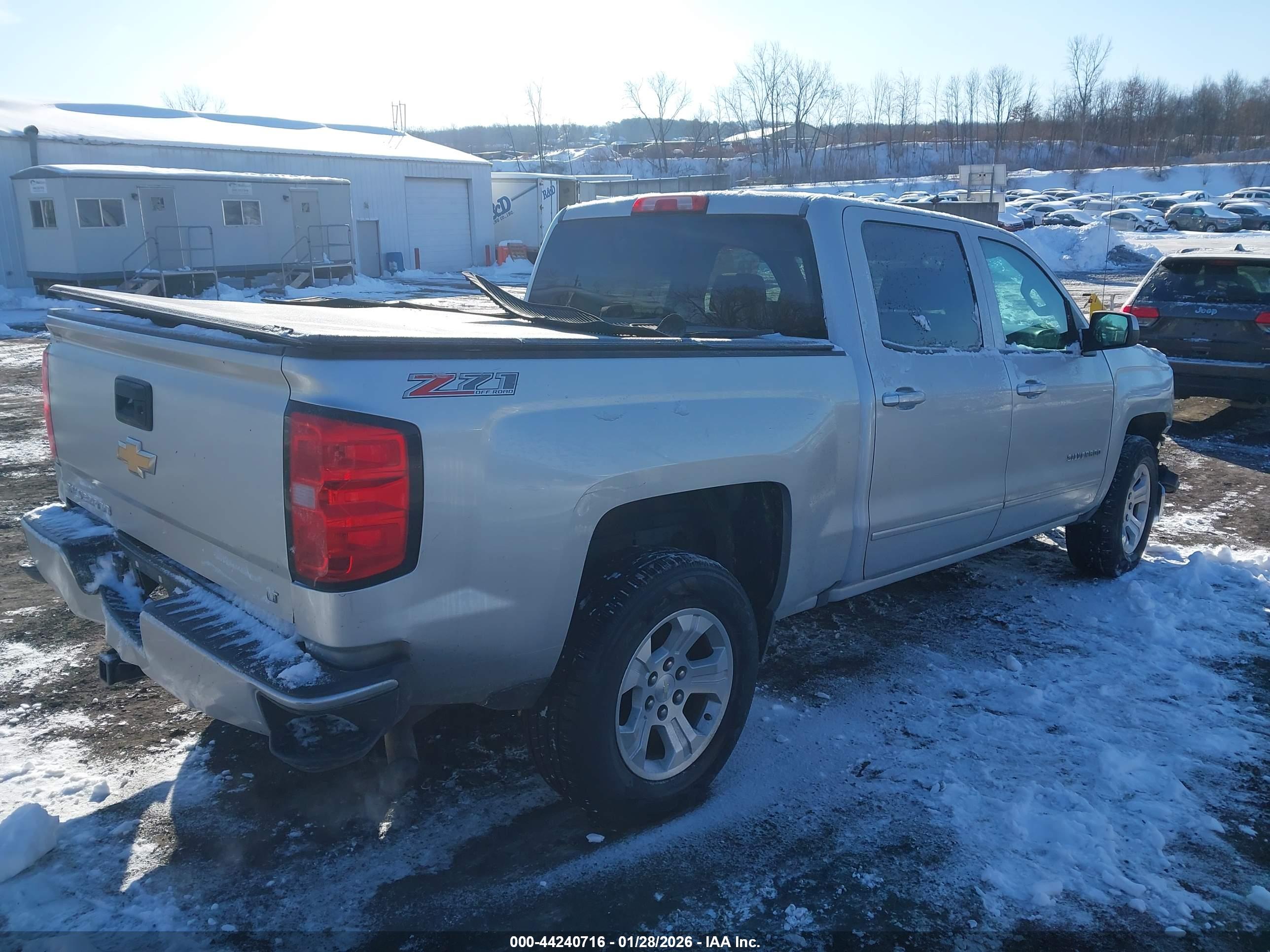 CHEVROLET SILVERADO image 4