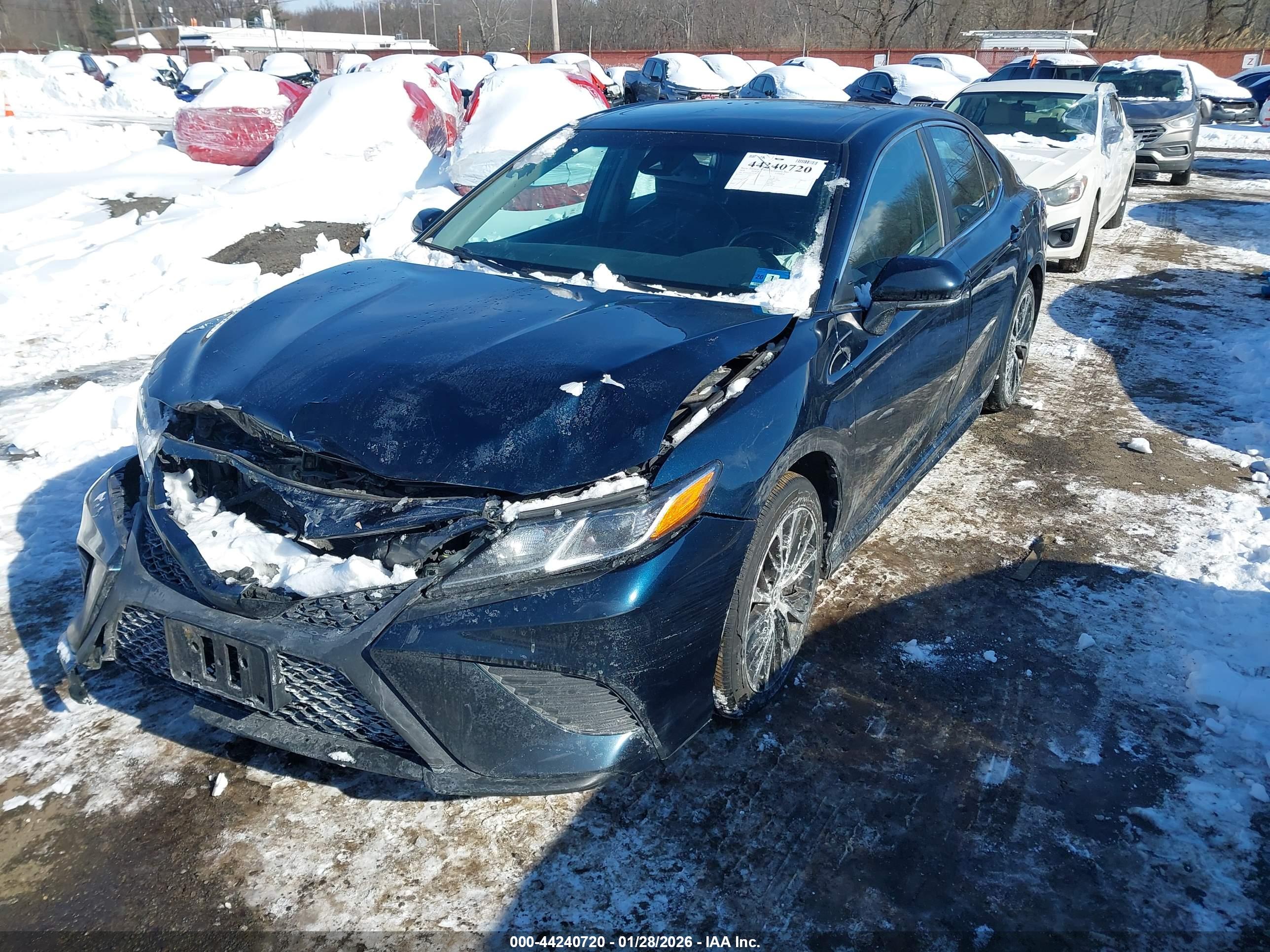 TOYOTA CAMRY image 6