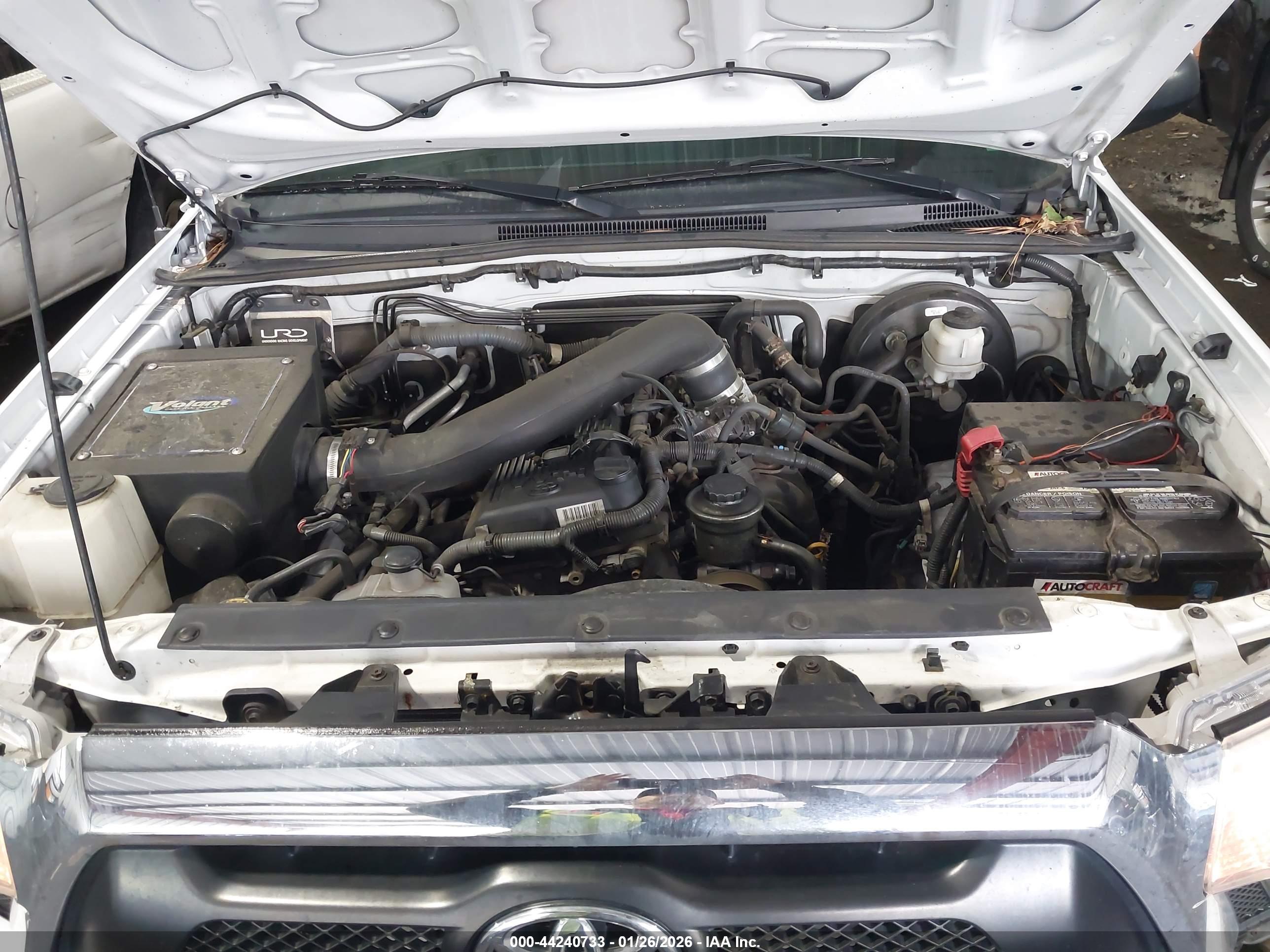 TOYOTA TACOMA image 10