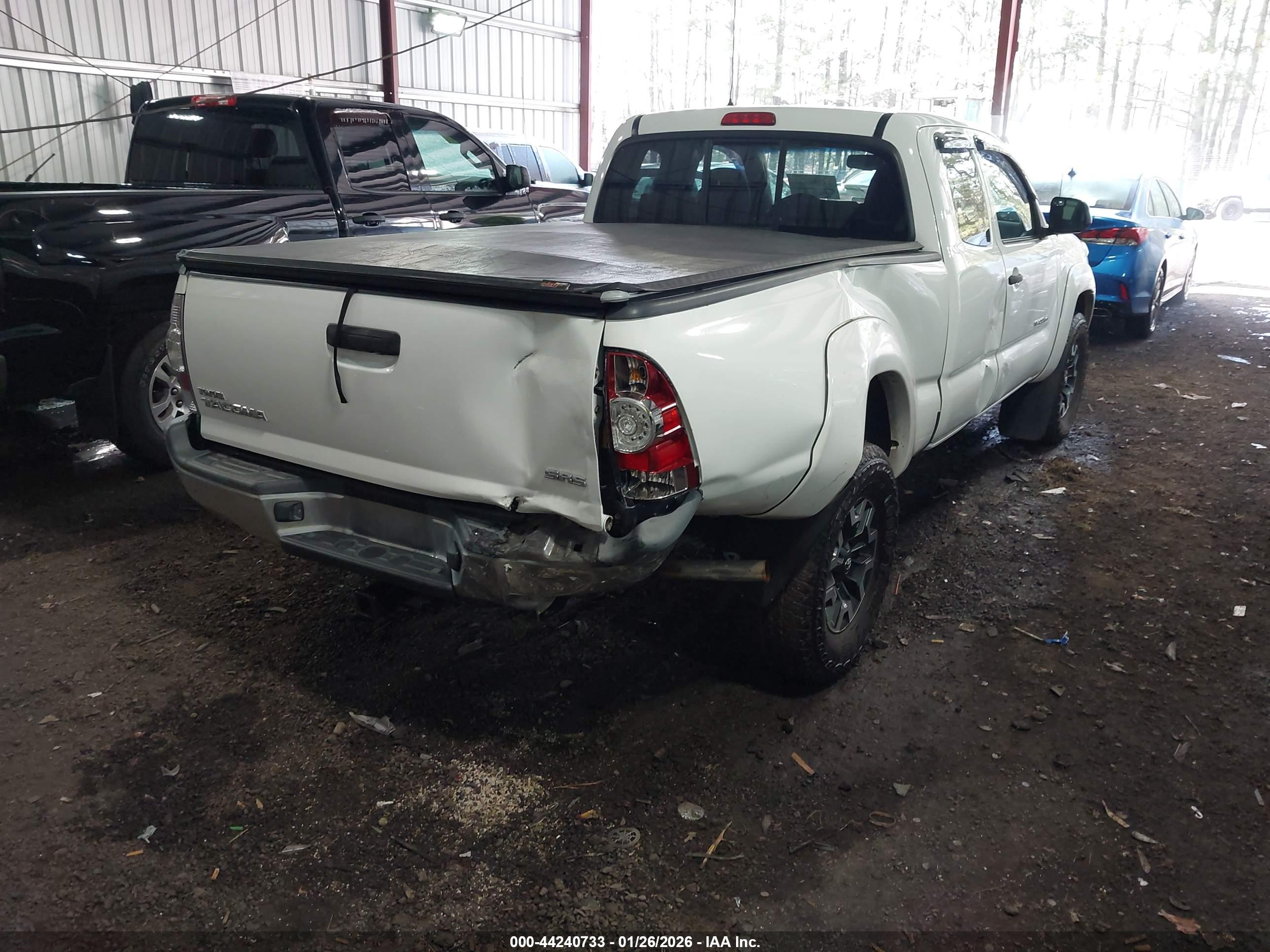 TOYOTA TACOMA image 4