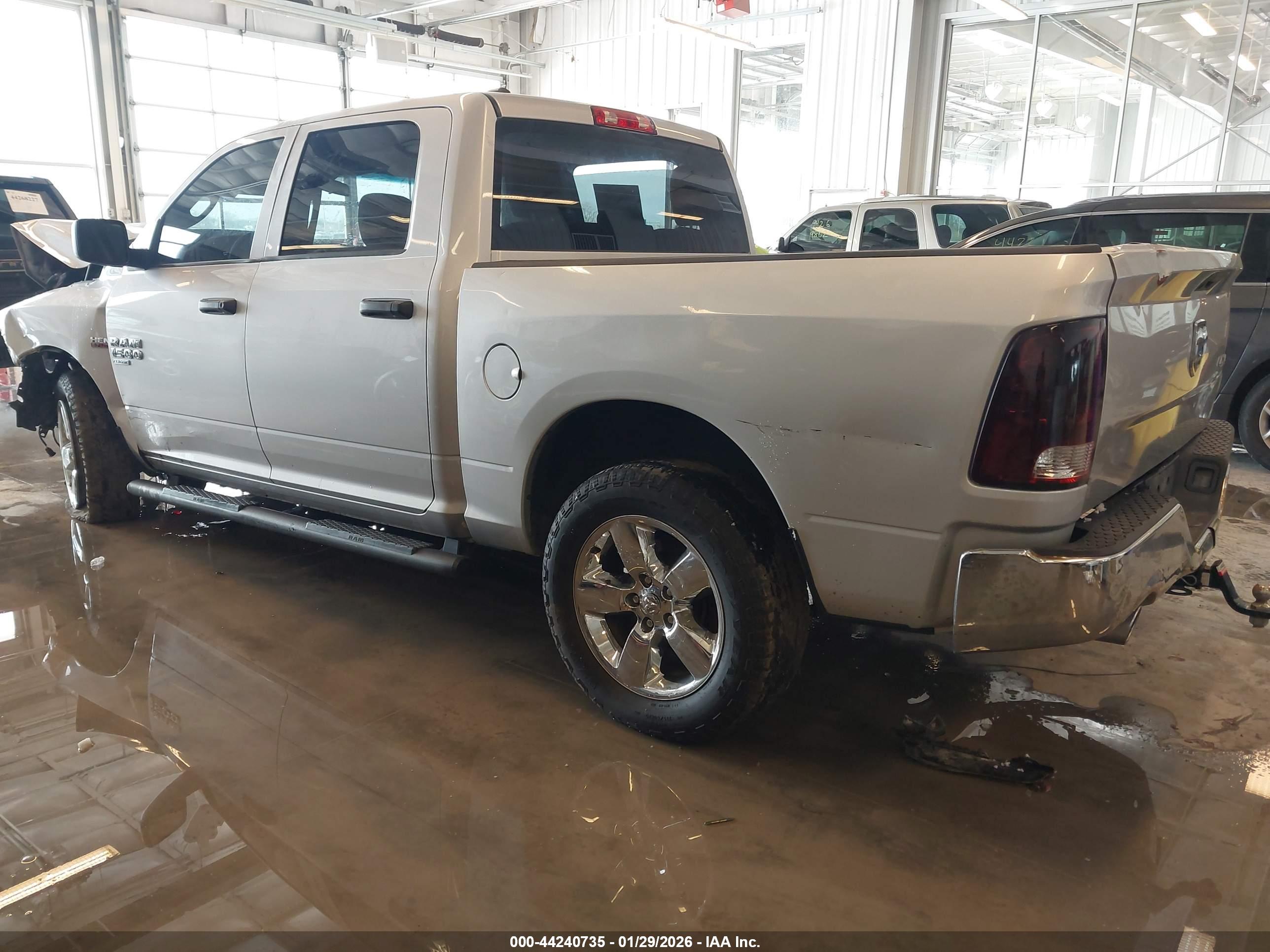 RAM 1500 image 3