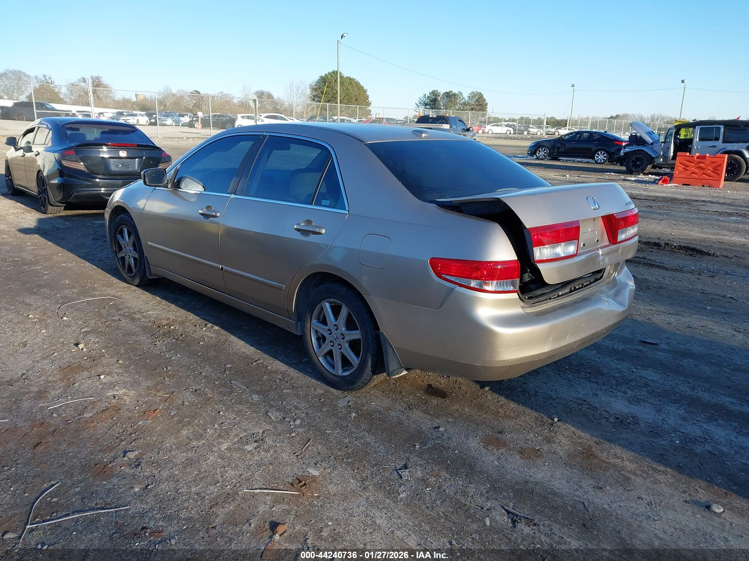 HONDA ACCORD image 3