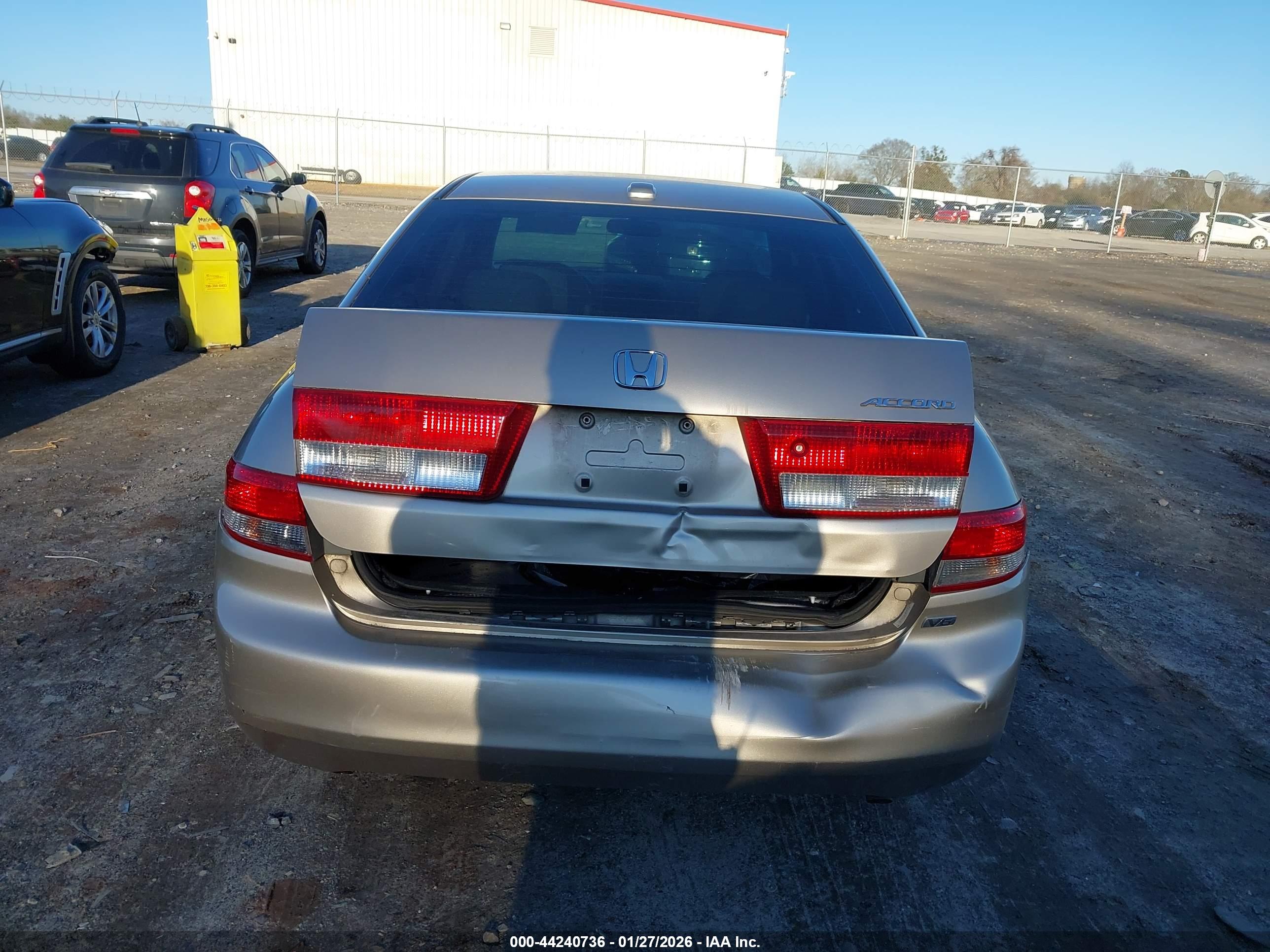 HONDA ACCORD image 6