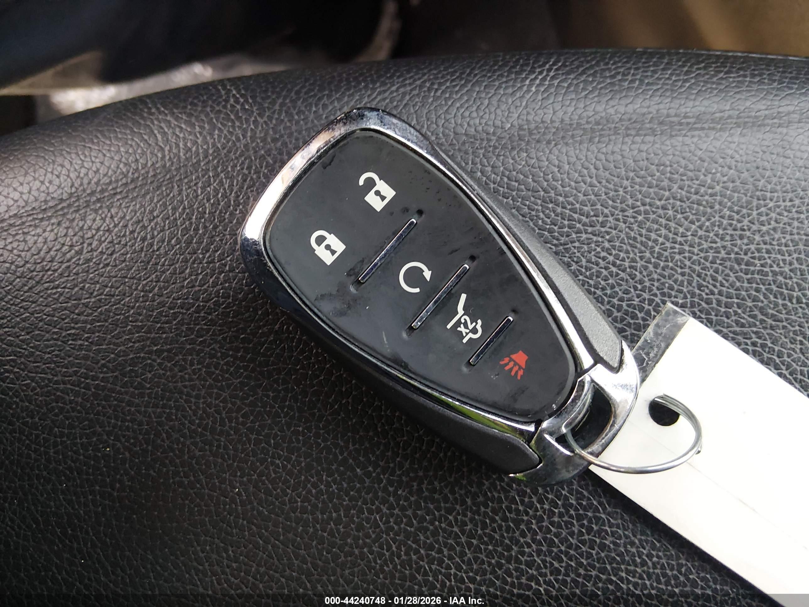 CHEVROLET EQUINOX image 11
