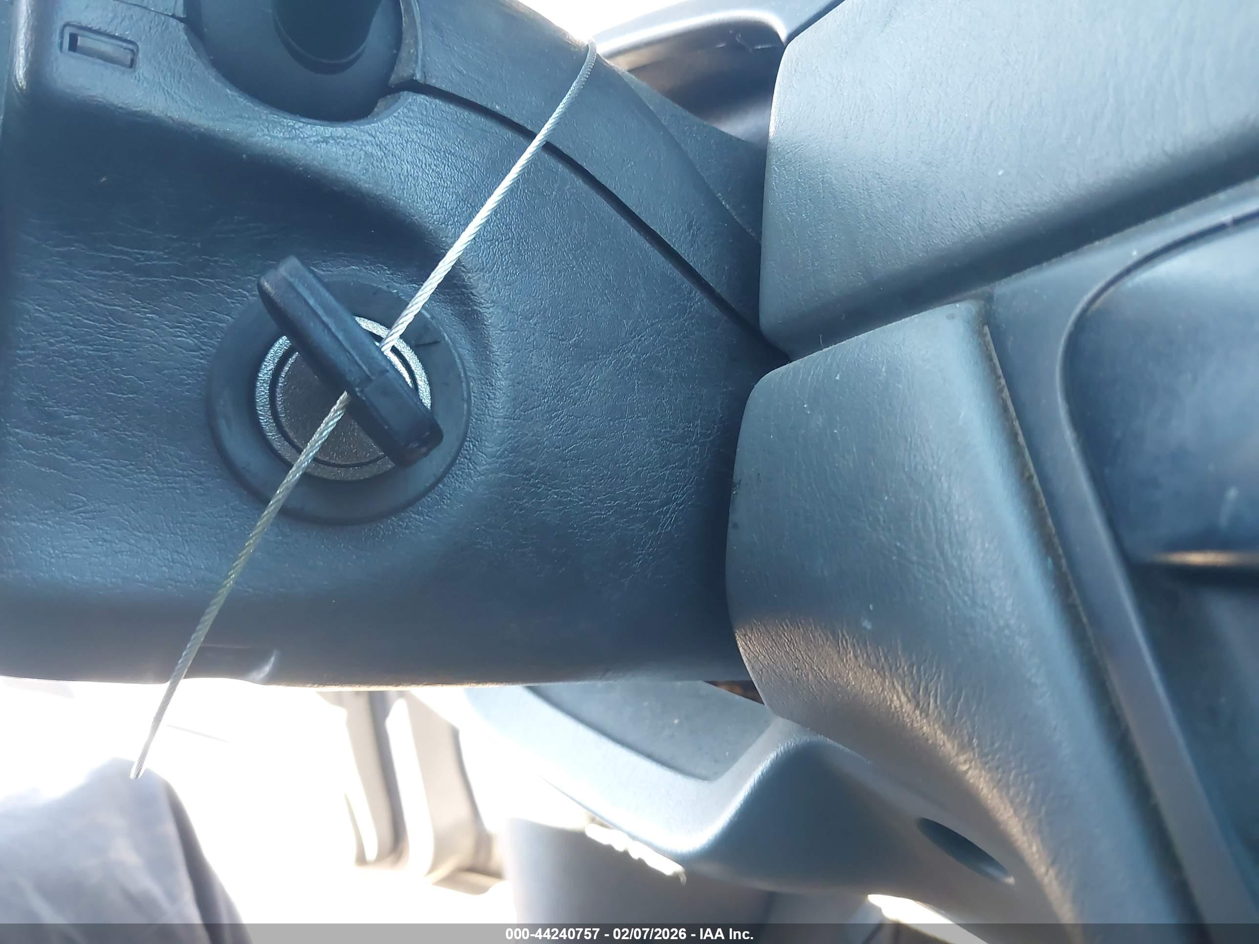 FORD FOCUS image 11