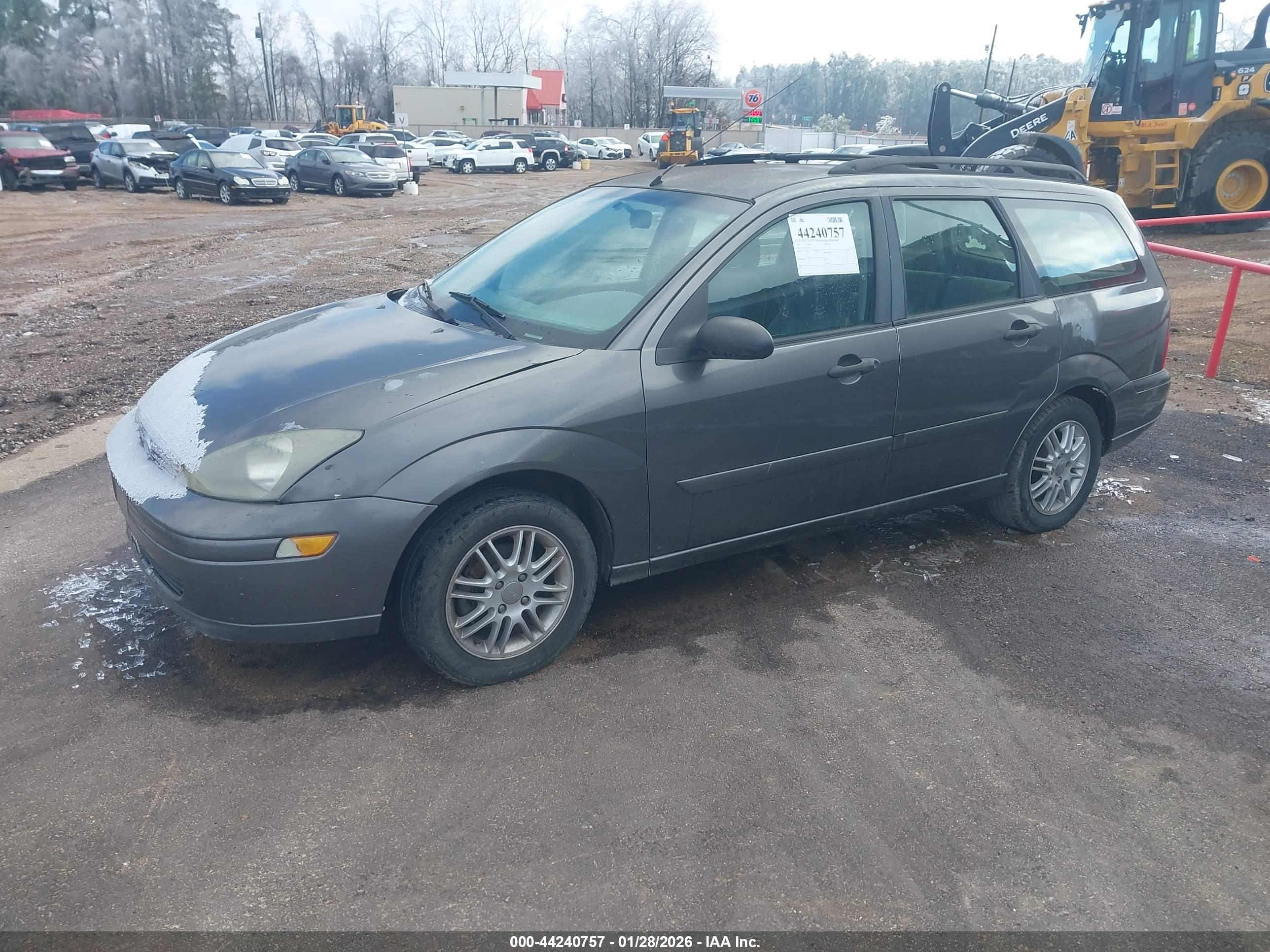 FORD FOCUS image 2