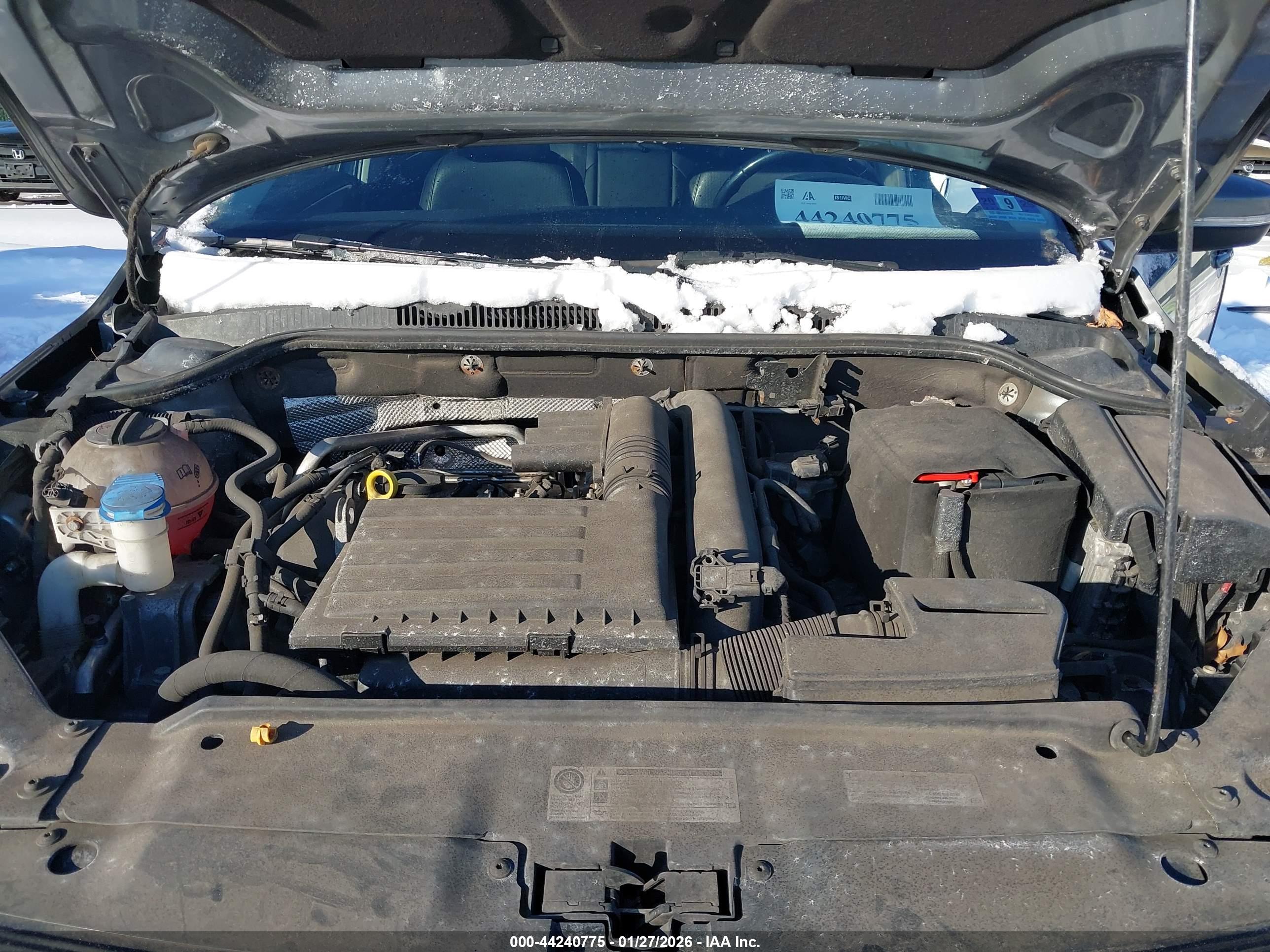 VOLKSWAGEN JETTA image 10