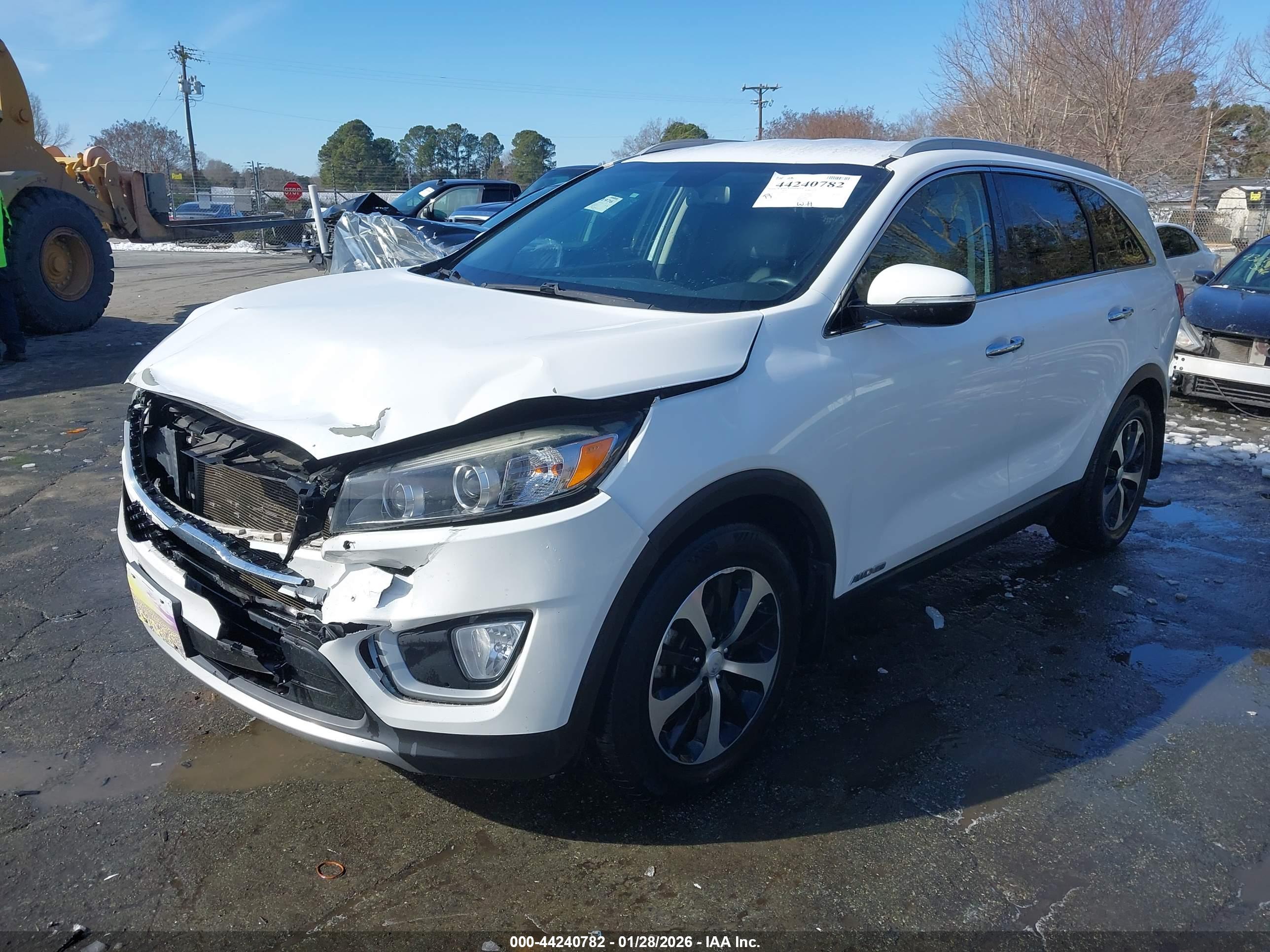 KIA SORENTO image 2
