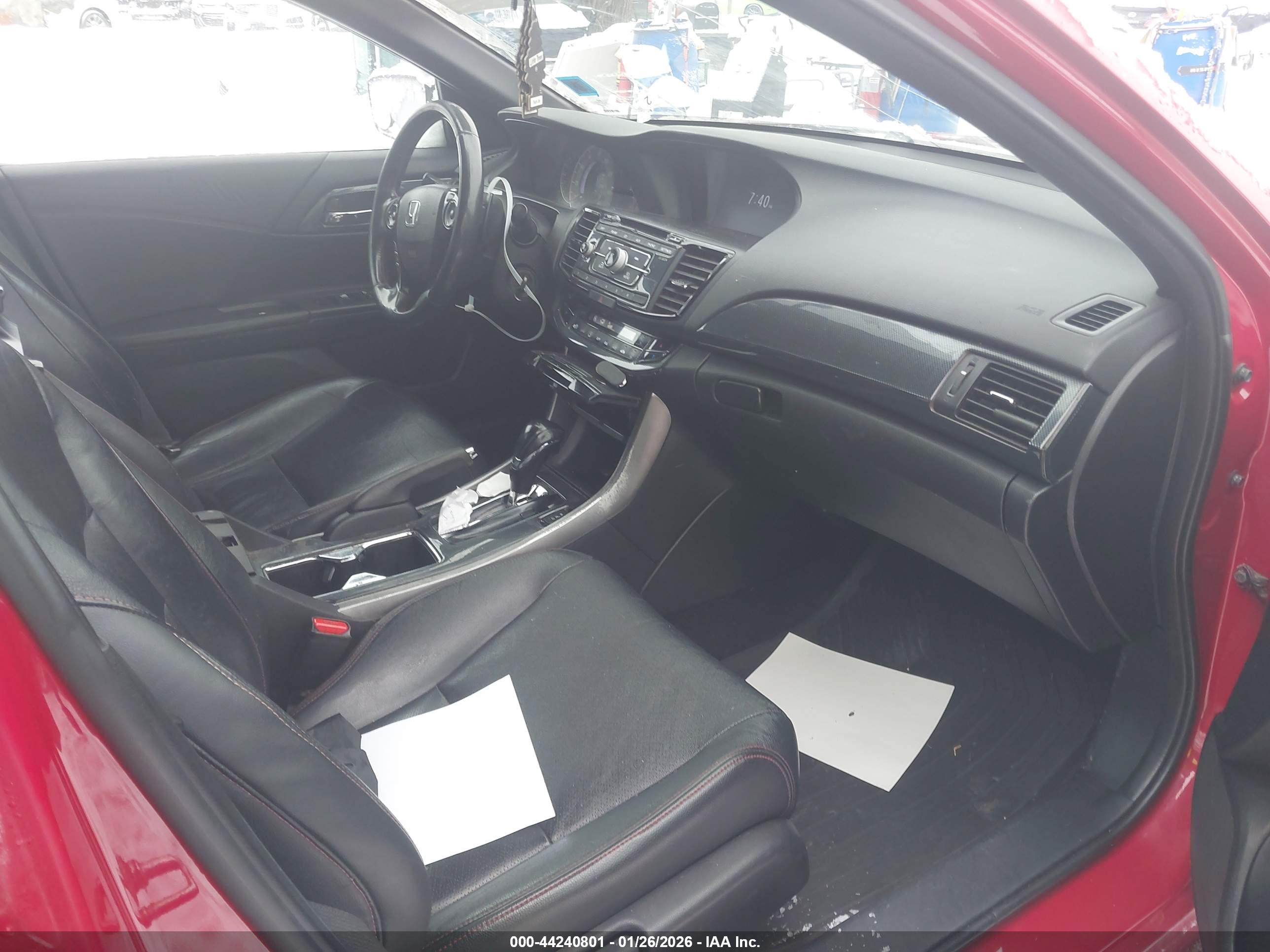 HONDA ACCORD image 5