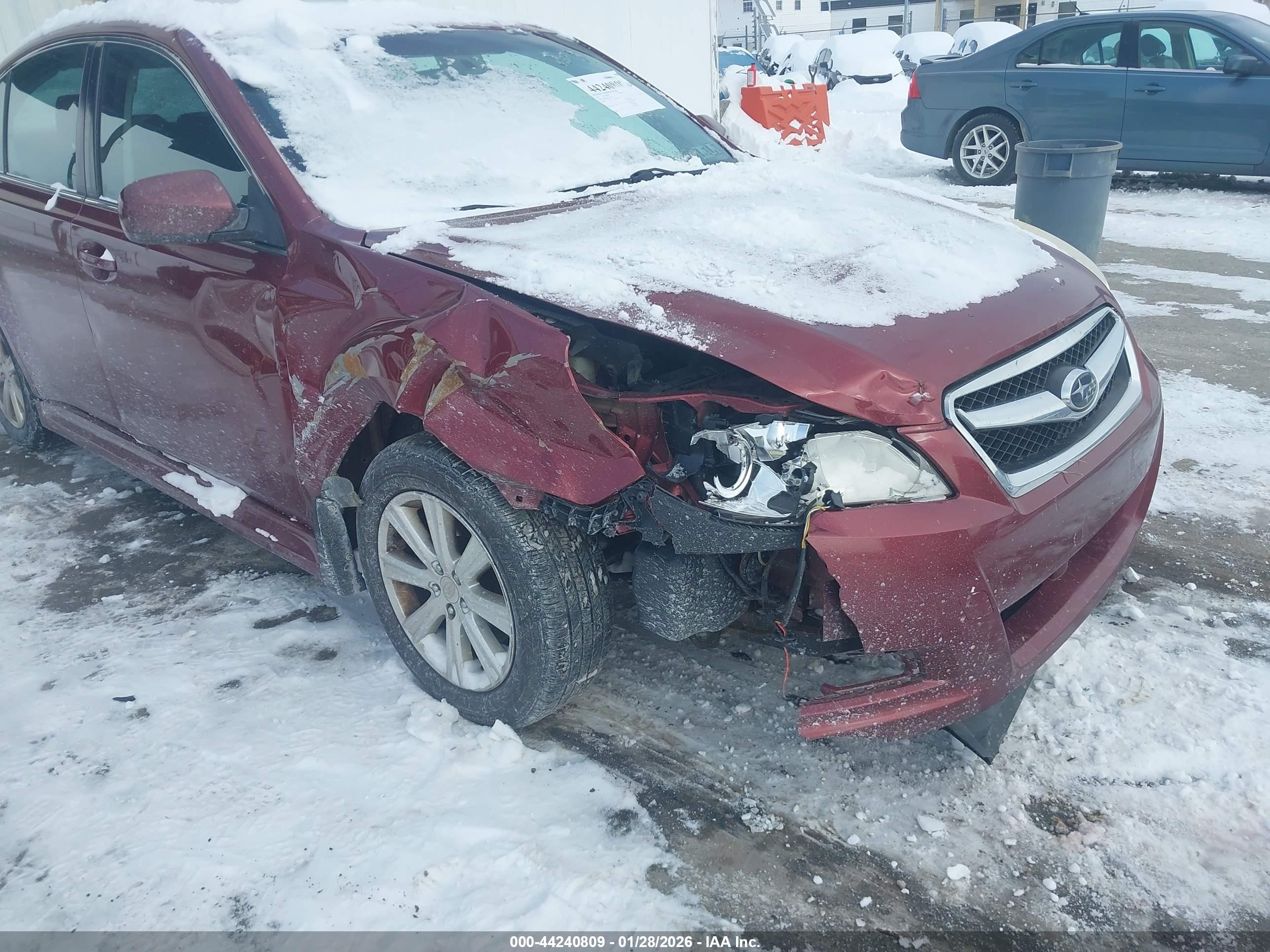 SUBARU LEGACY image 6