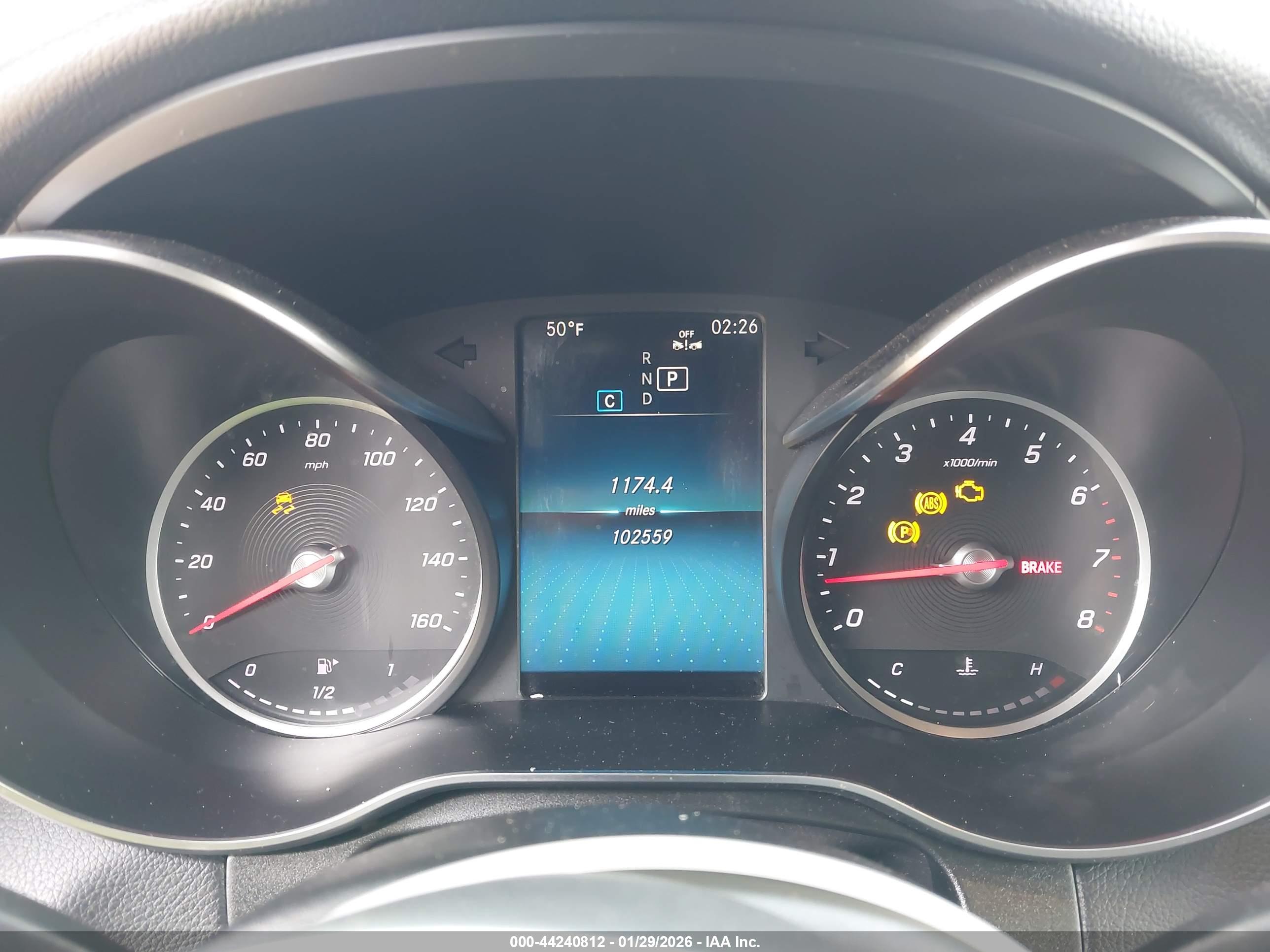 MERCEDES-BENZ GLC image 7