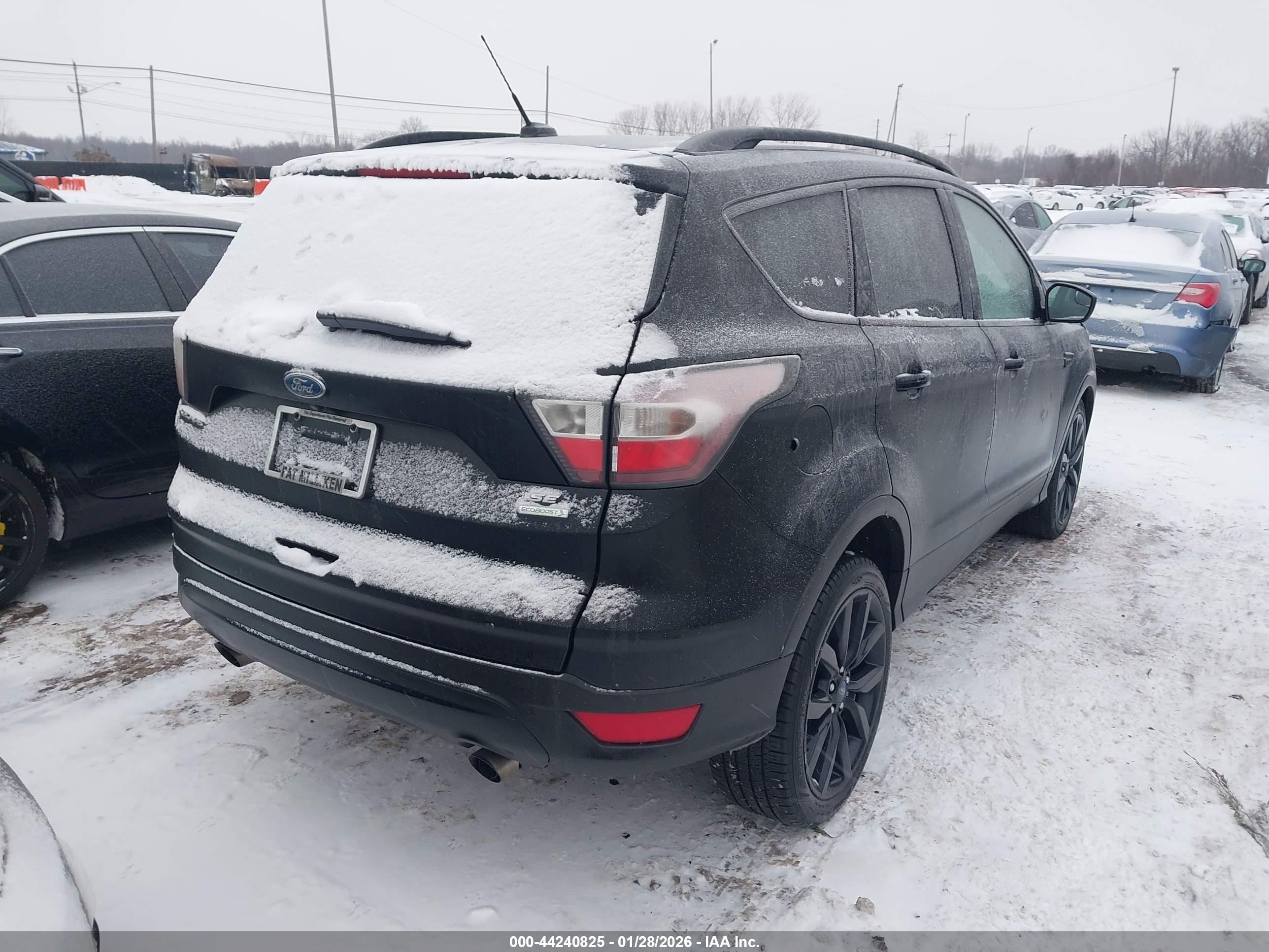 FORD ESCAPE image 4