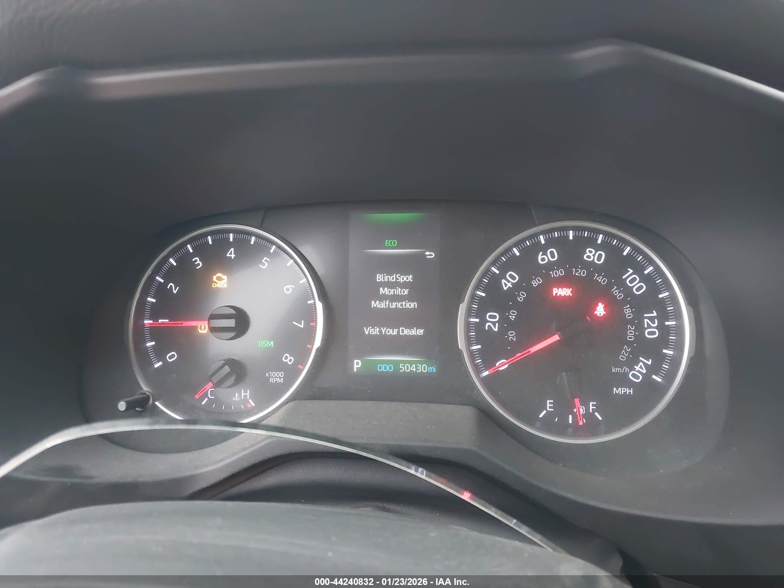 TOYOTA RAV4 image 7