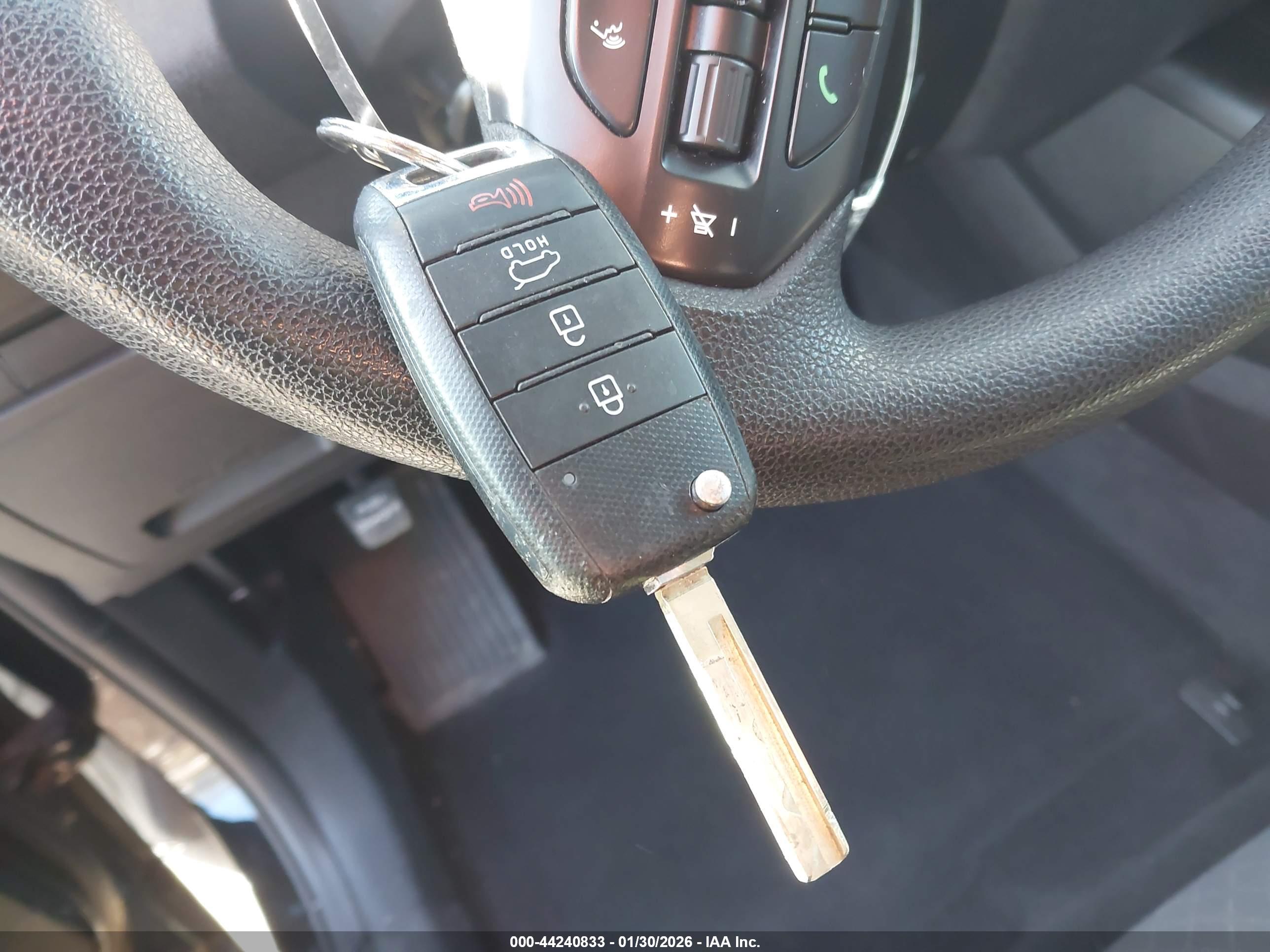 KIA SORENTO image 11