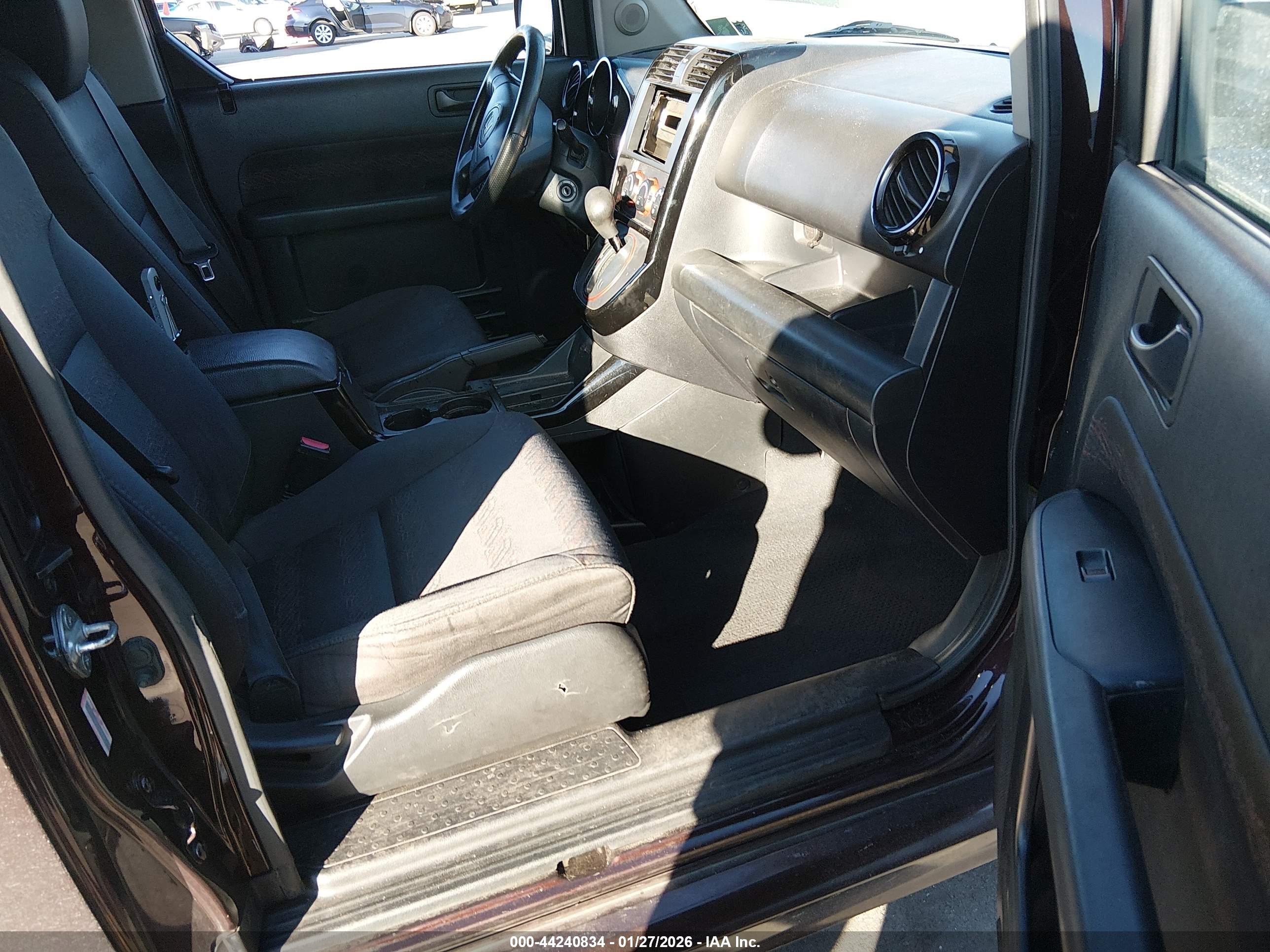 HONDA ELEMENT image 5