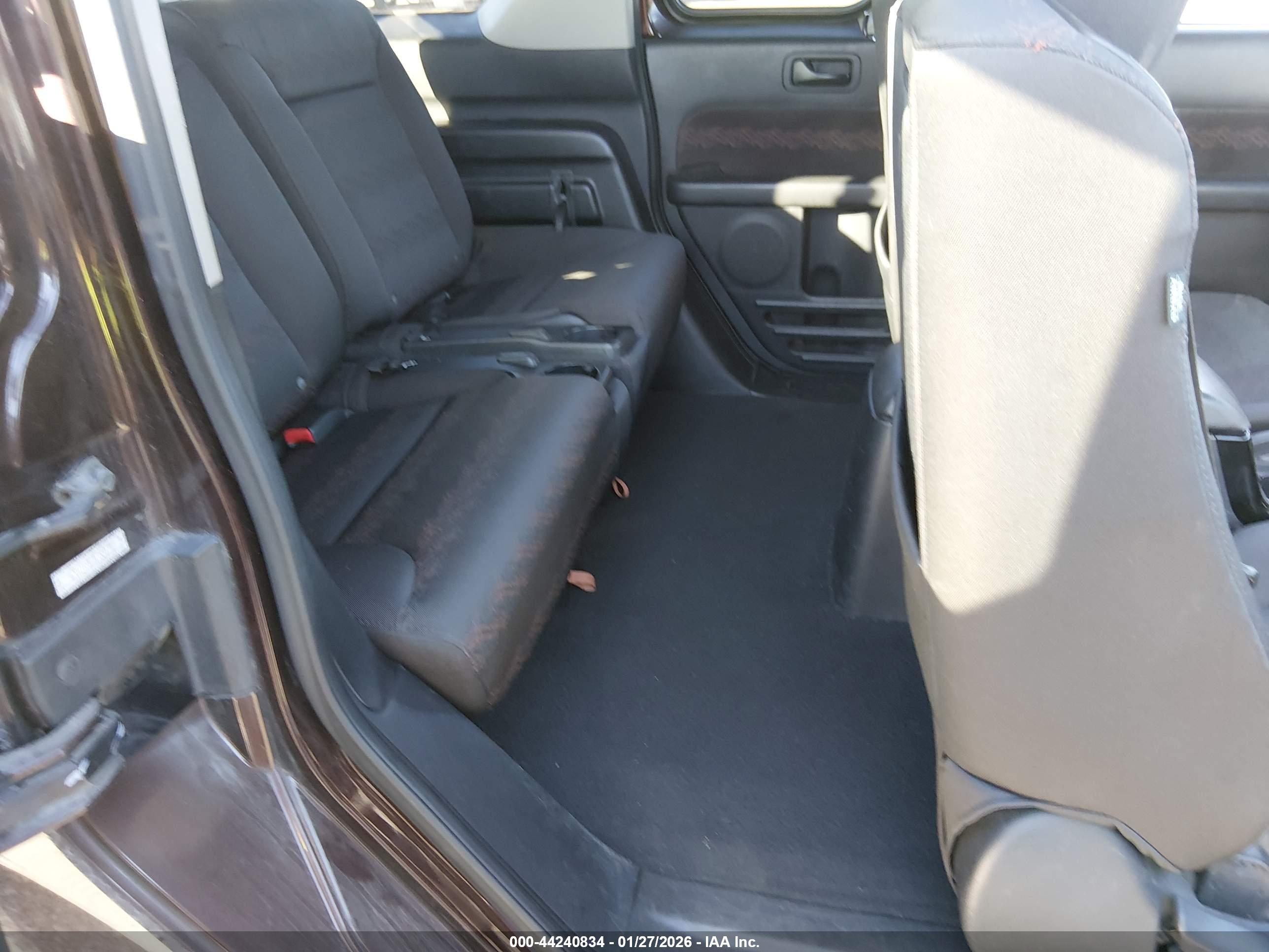 HONDA ELEMENT image 8