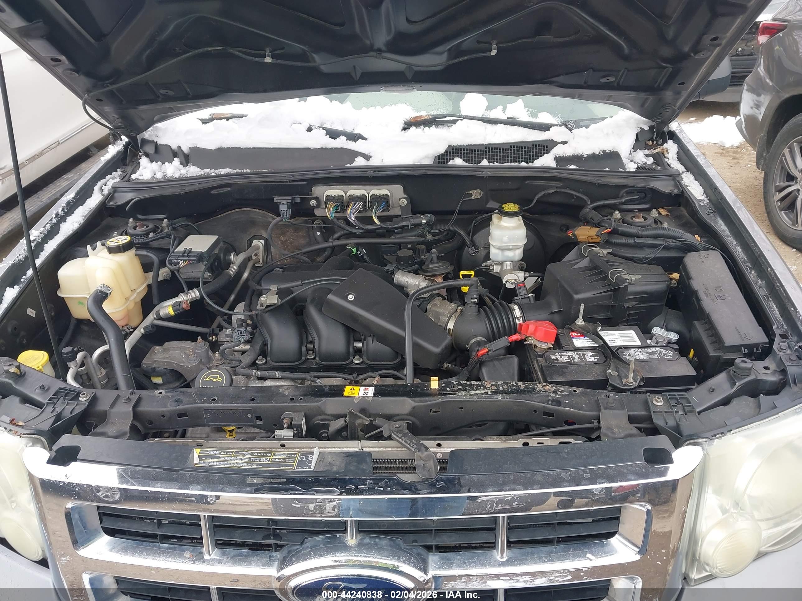 FORD ESCAPE image 10