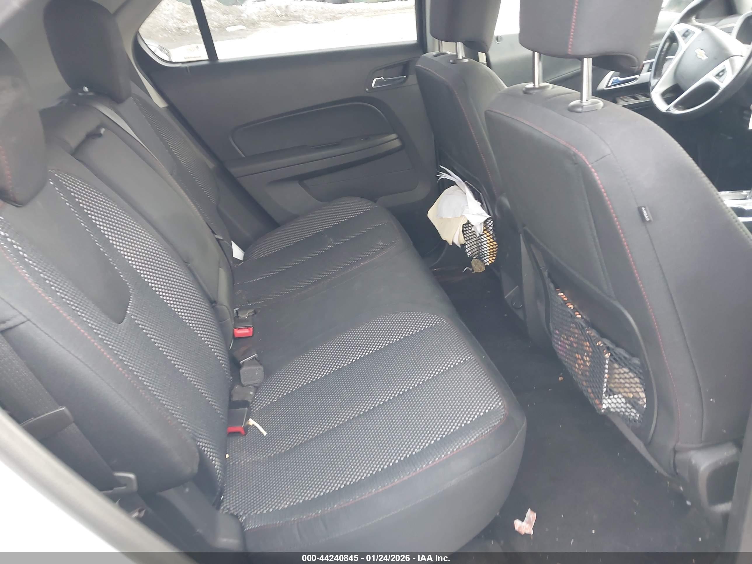 CHEVROLET EQUINOX image 8