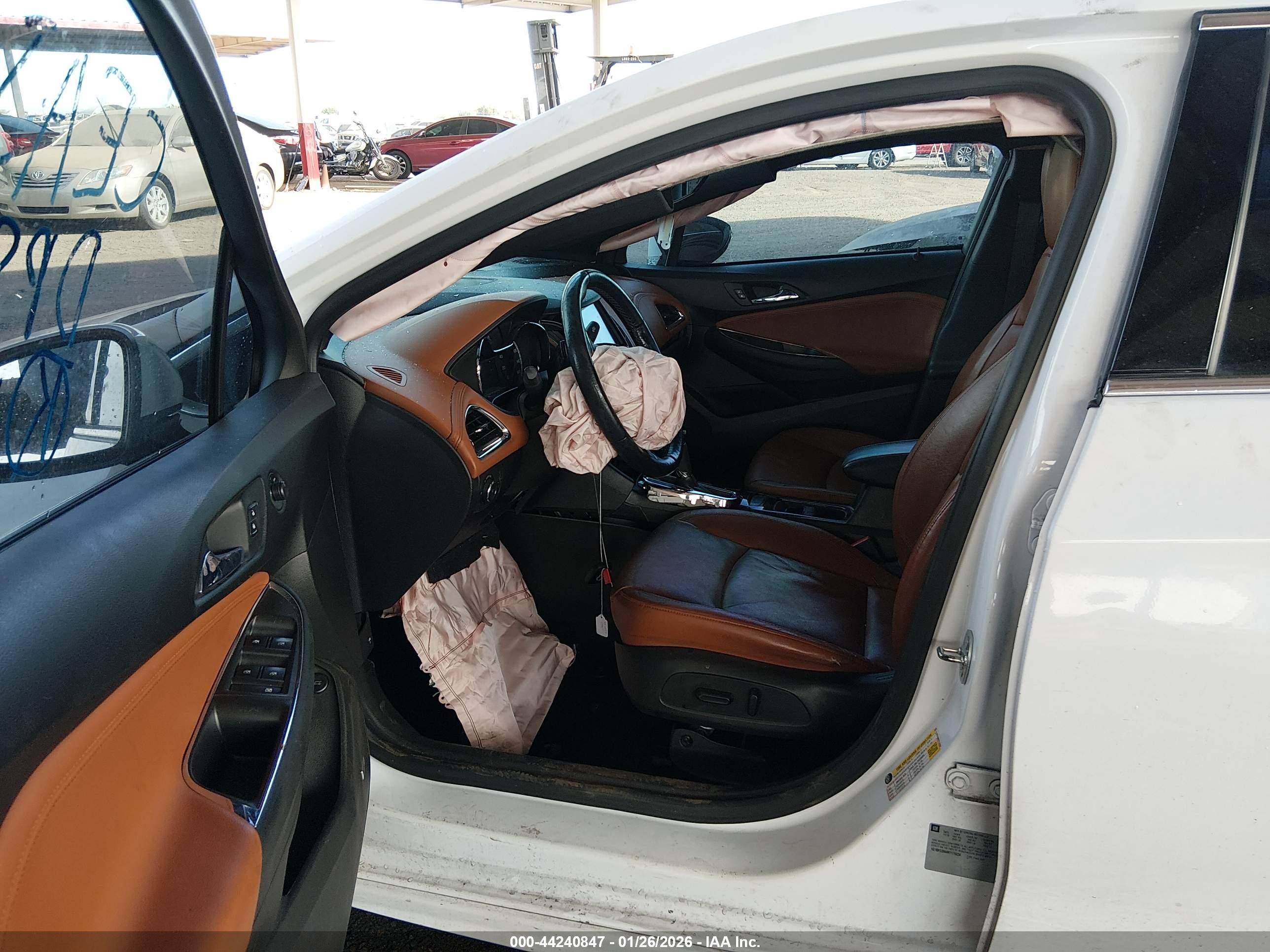 CHEVROLET CRUZE image 5