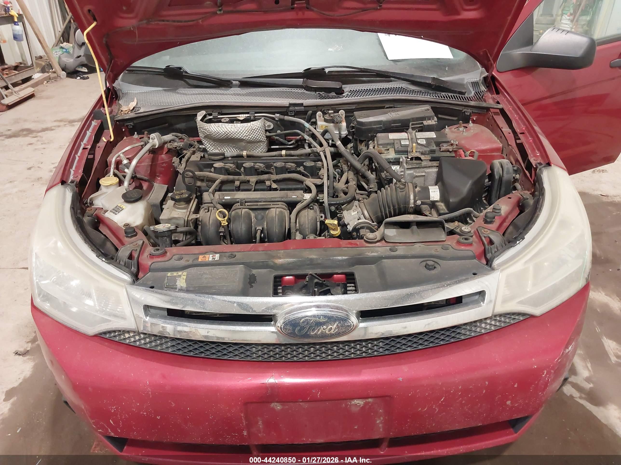 FORD FOCUS image 10