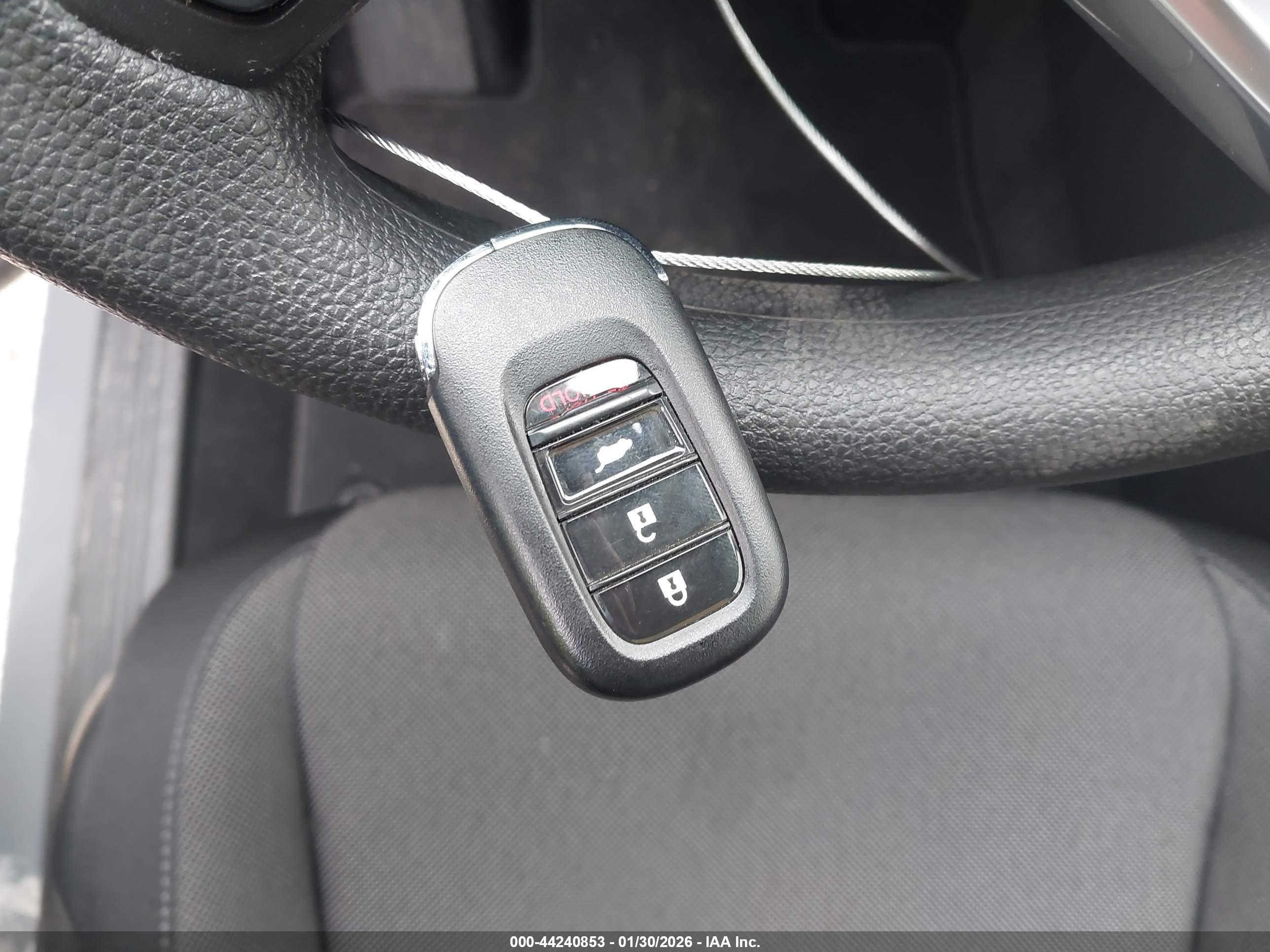 HONDA CR-V image 11