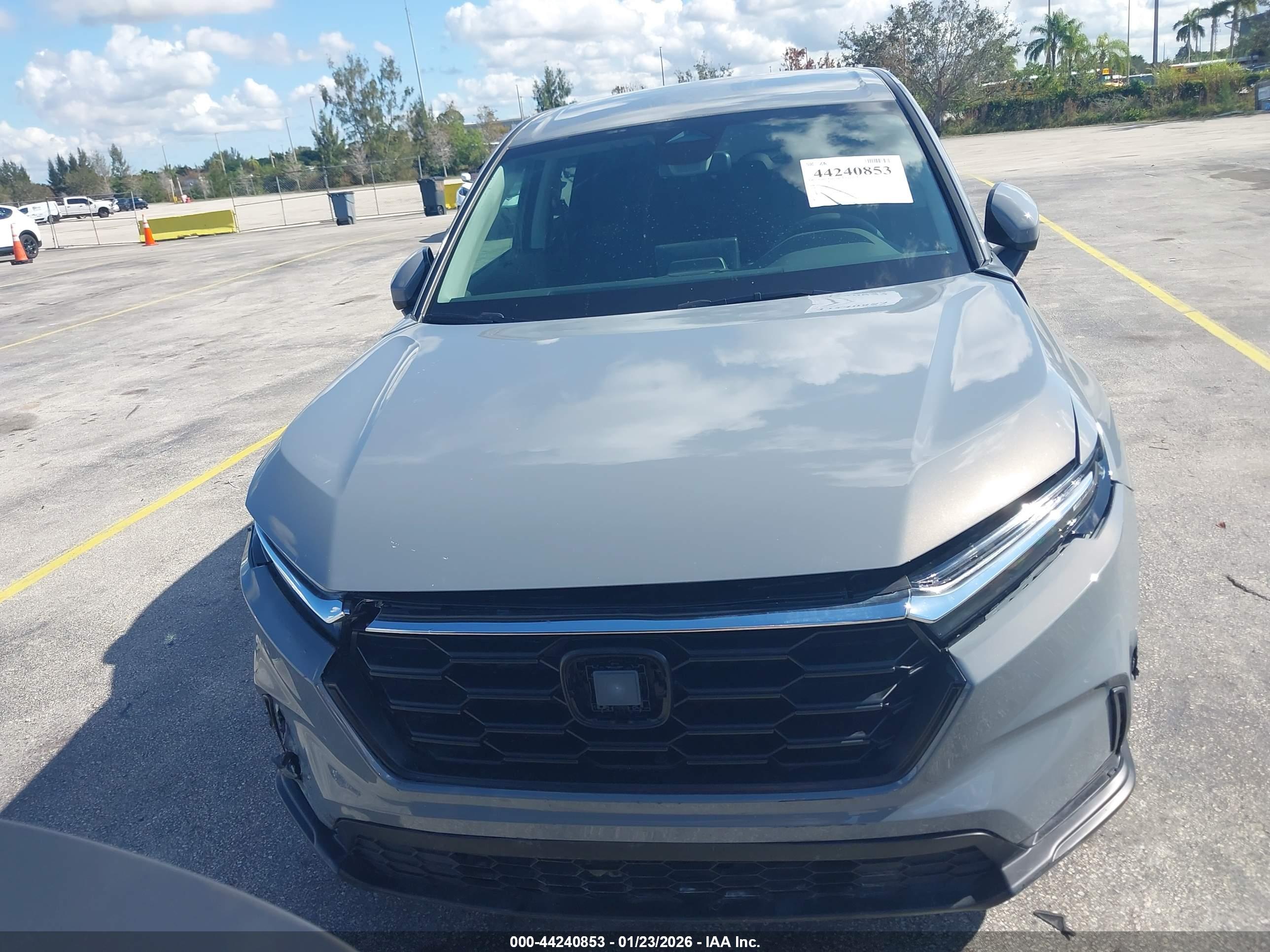 HONDA CR-V image 6