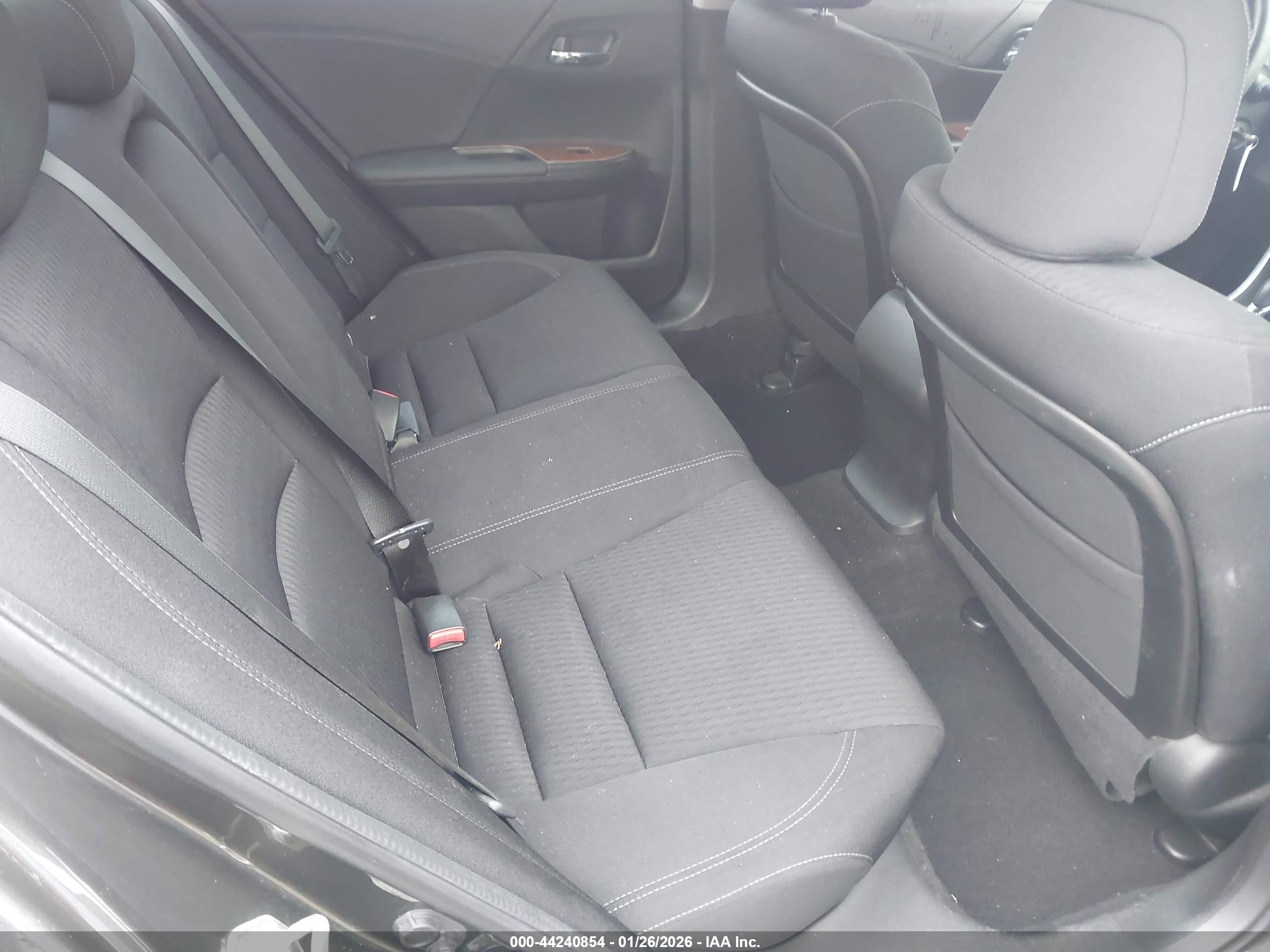 HONDA ACCORD image 8
