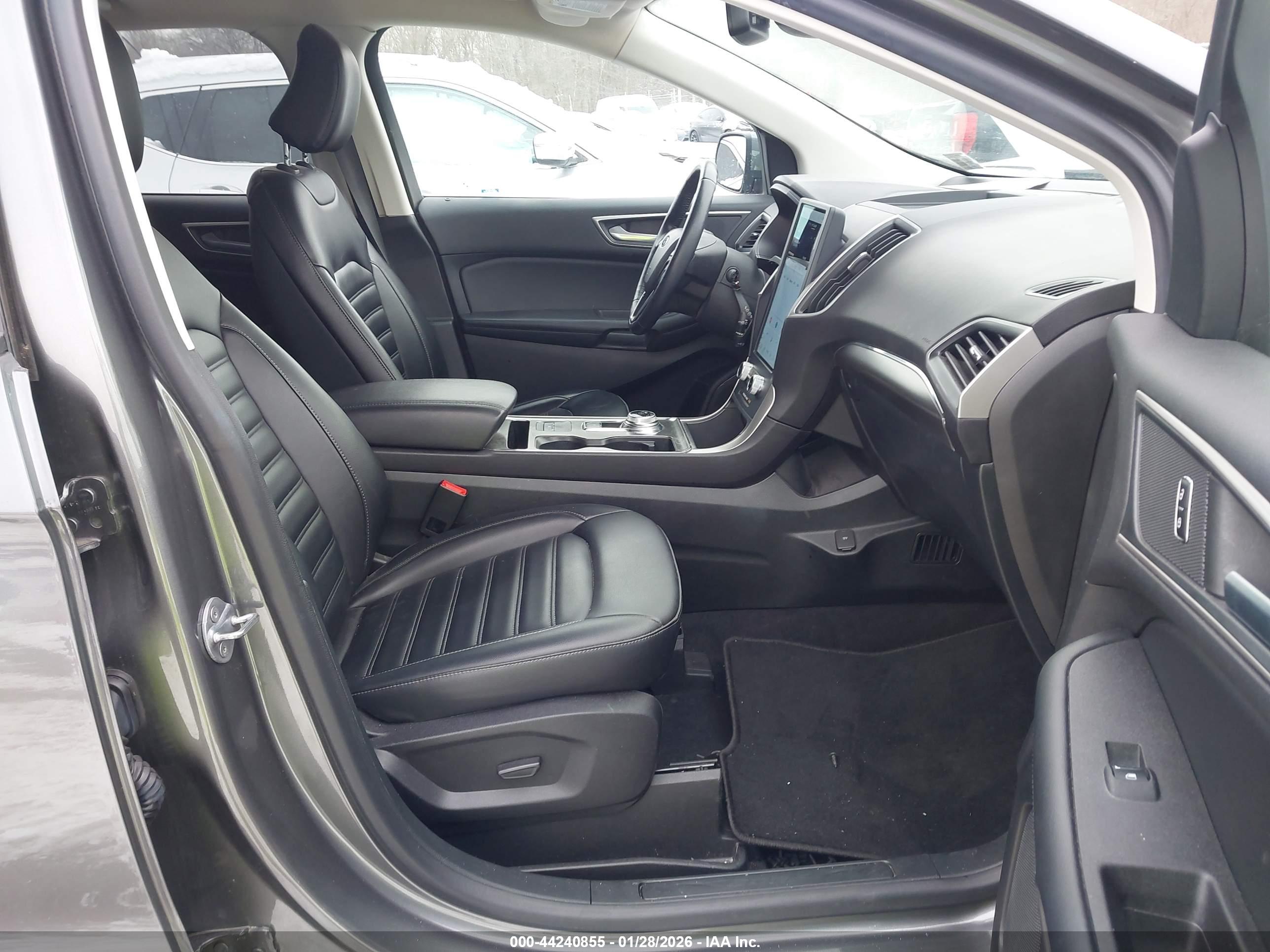 FORD EDGE image 5