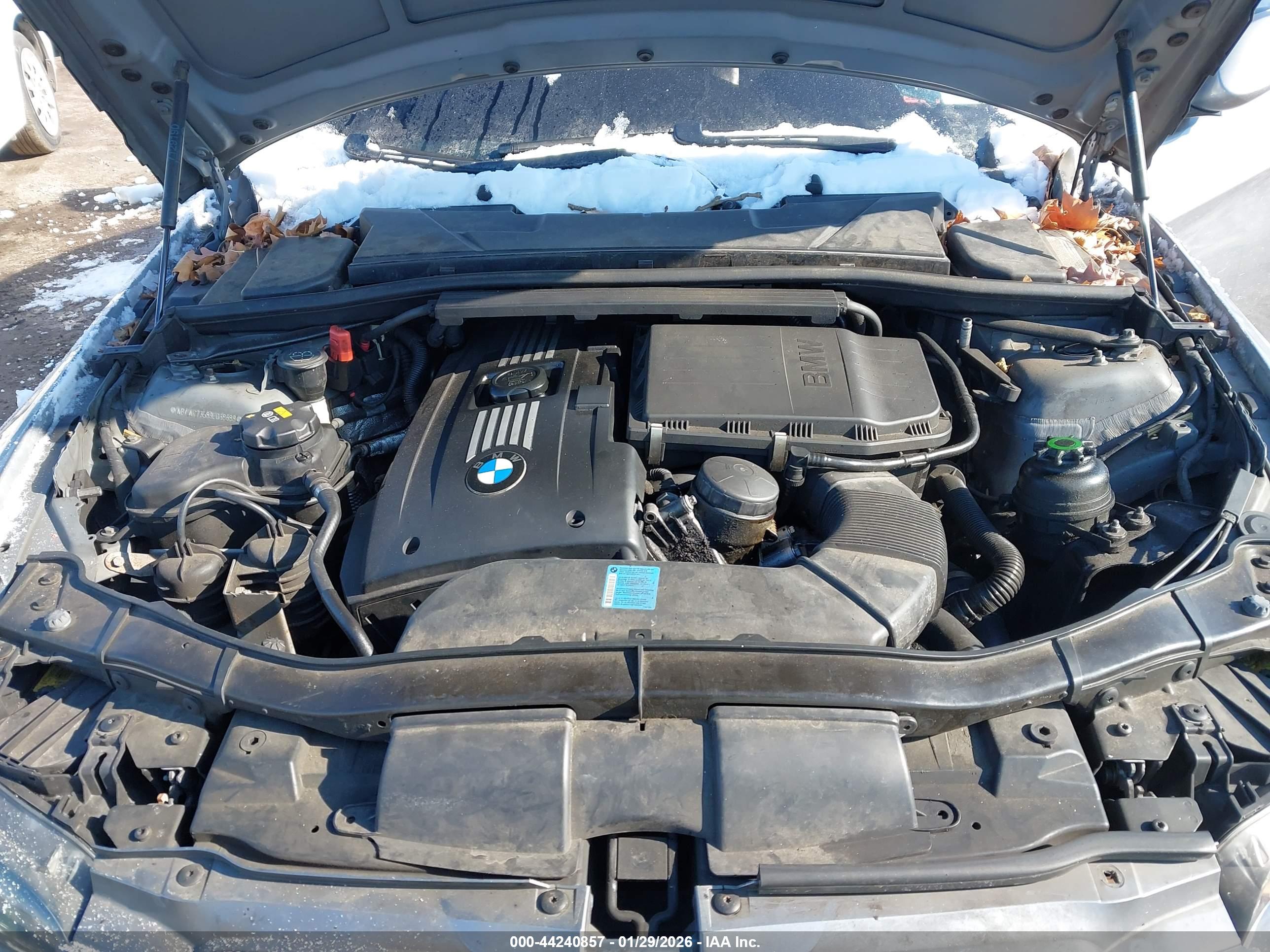 BMW 335I image 10