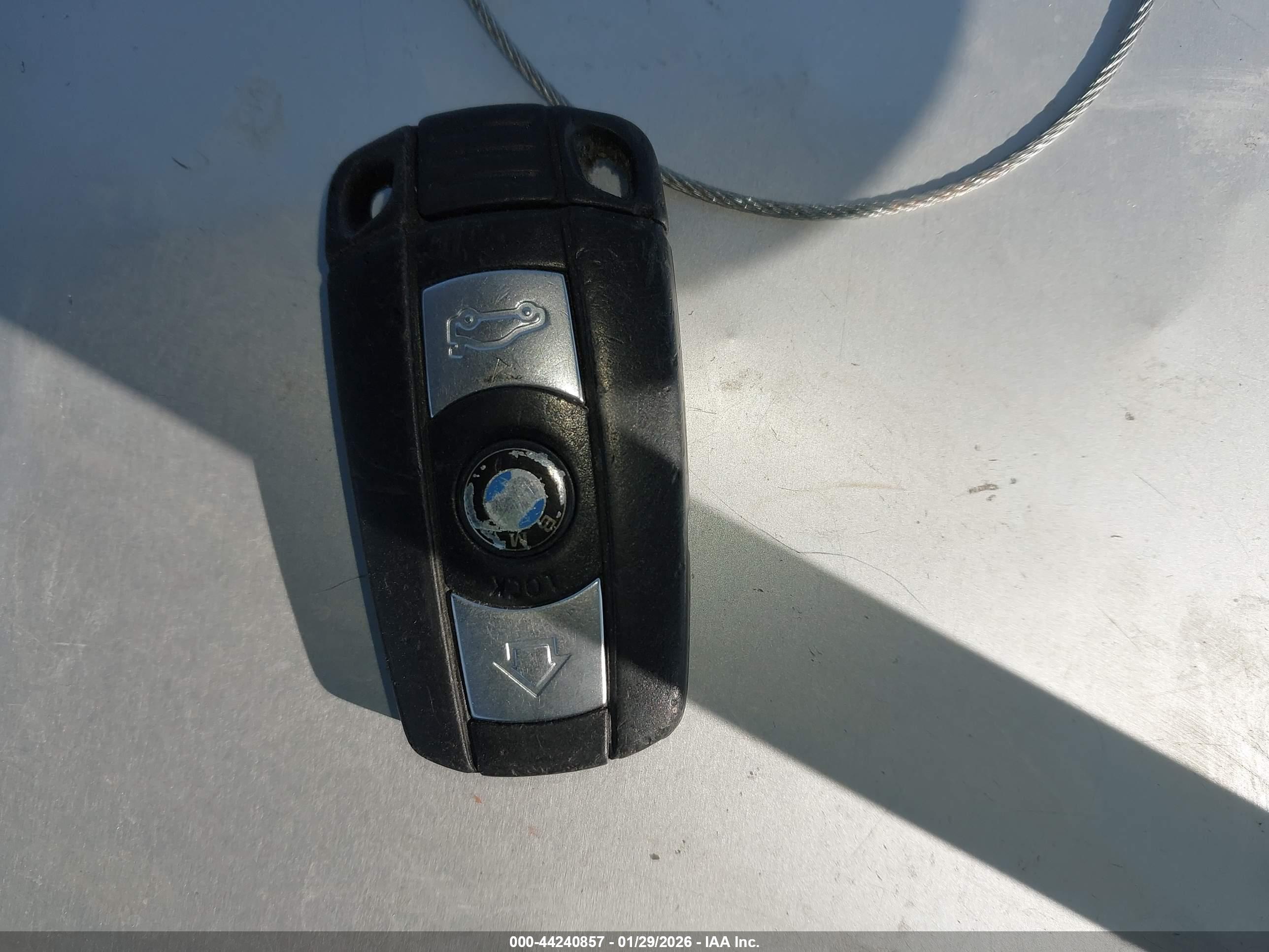 BMW 335I image 11