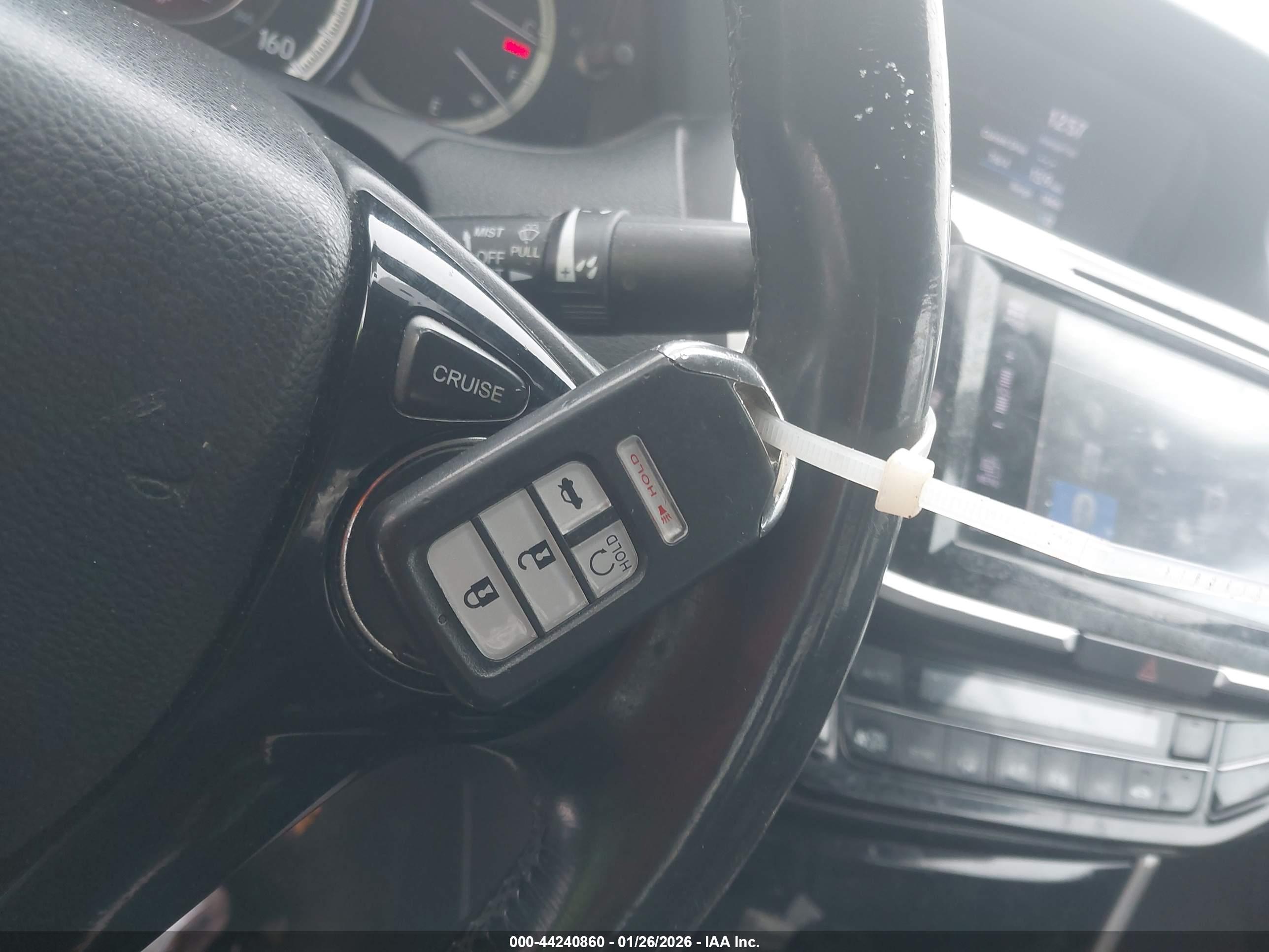 HONDA ACCORD image 11