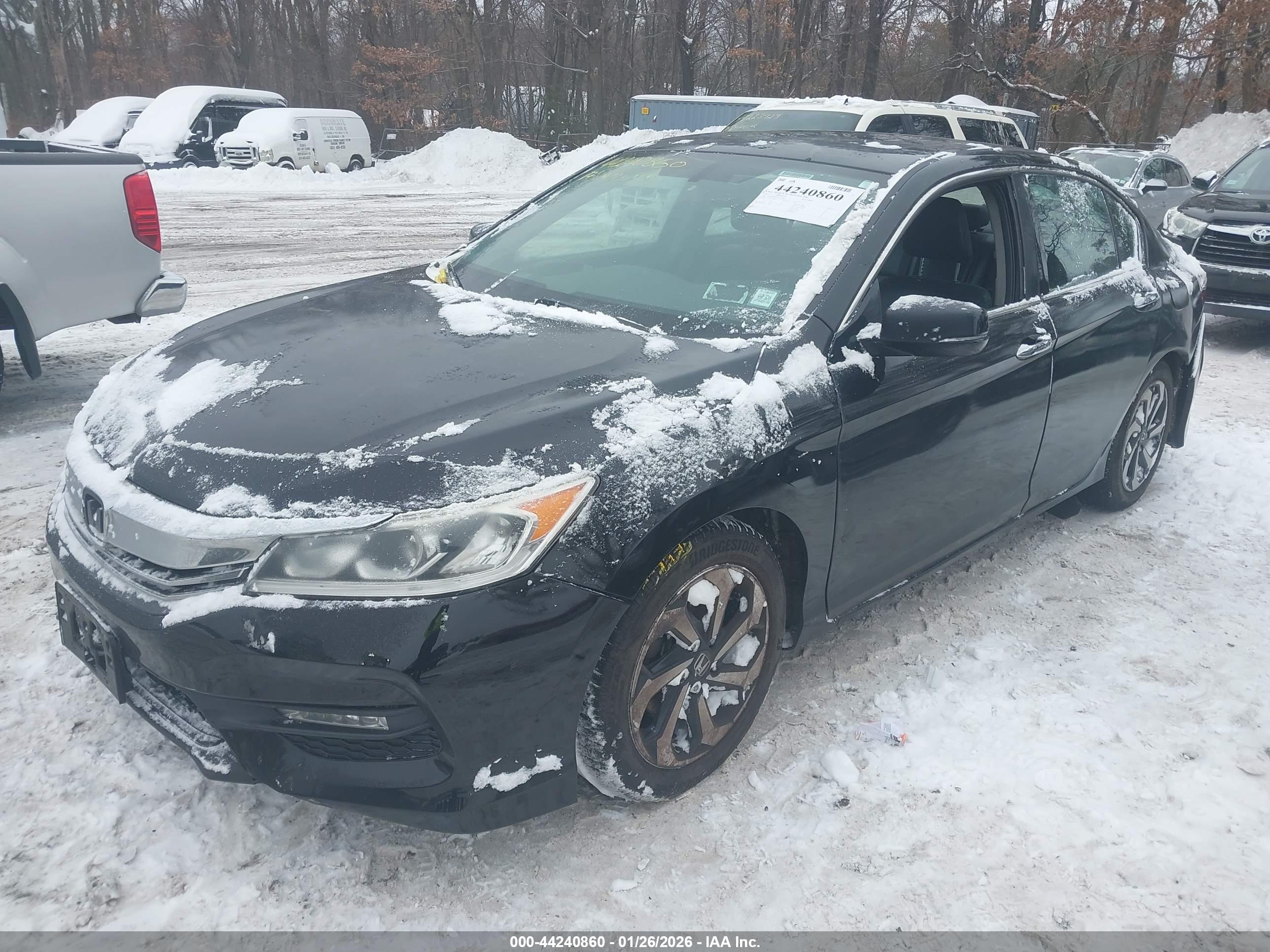 HONDA ACCORD image 2