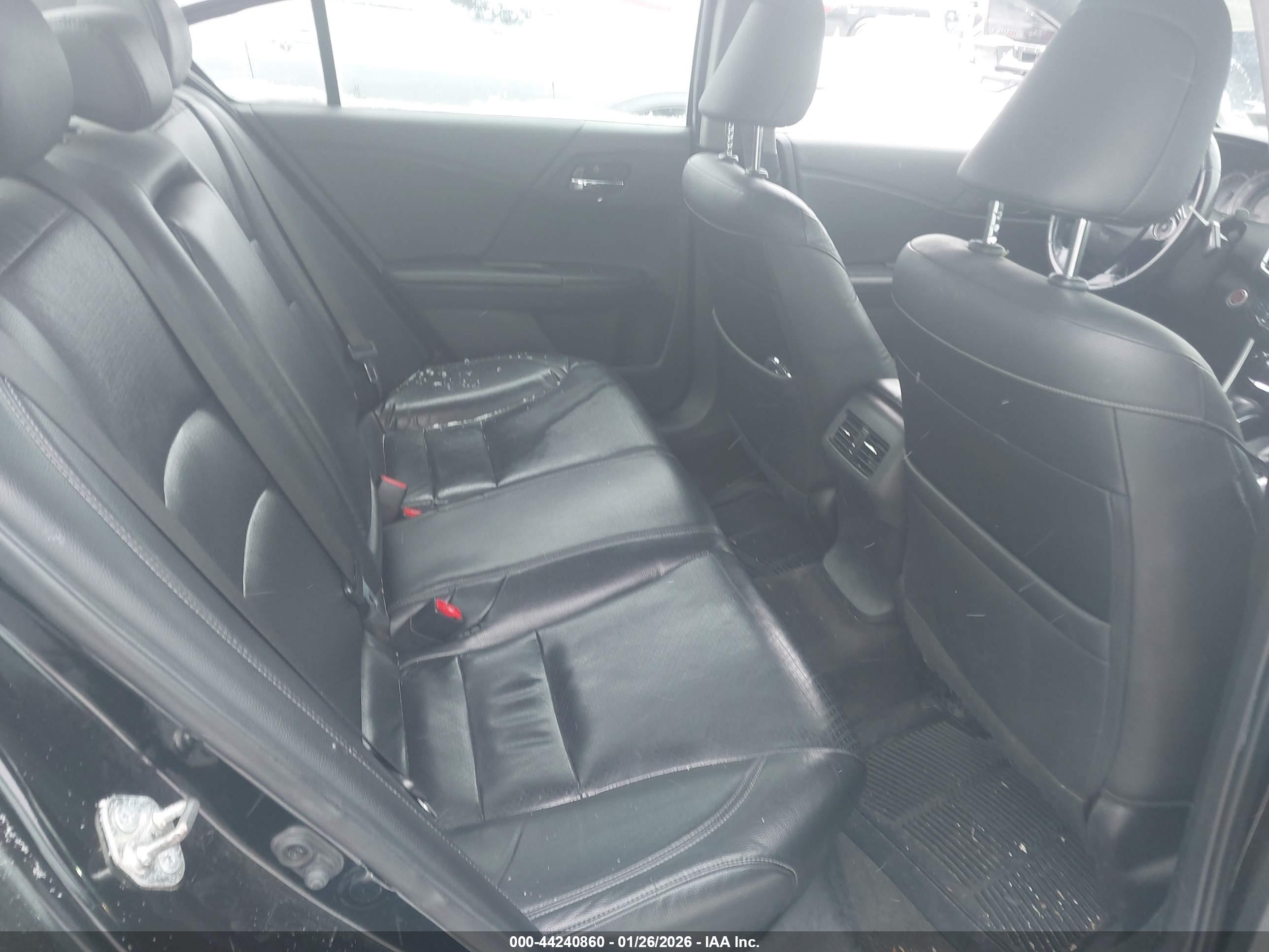 HONDA ACCORD image 8