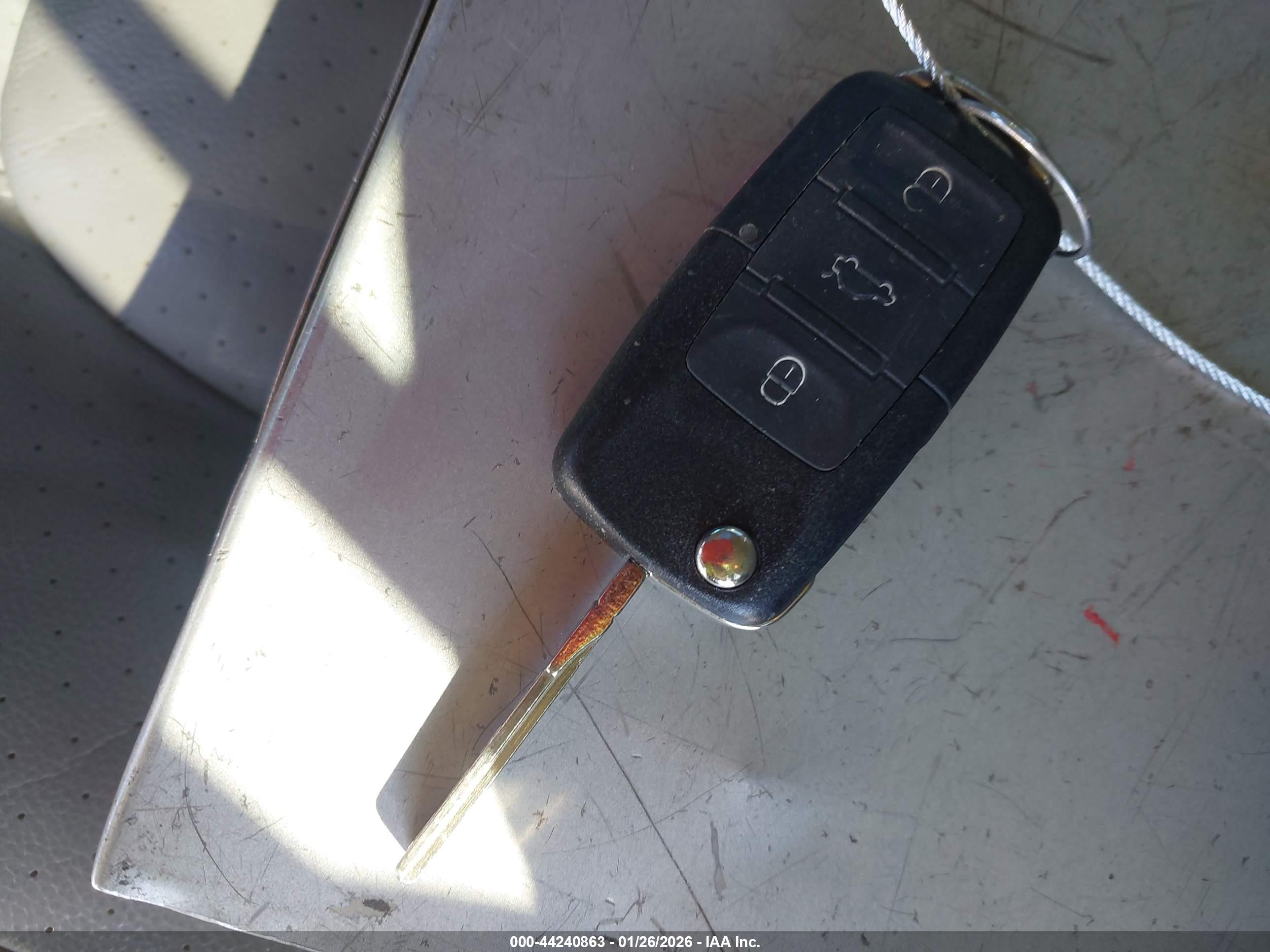 VOLKSWAGEN NEW image 11