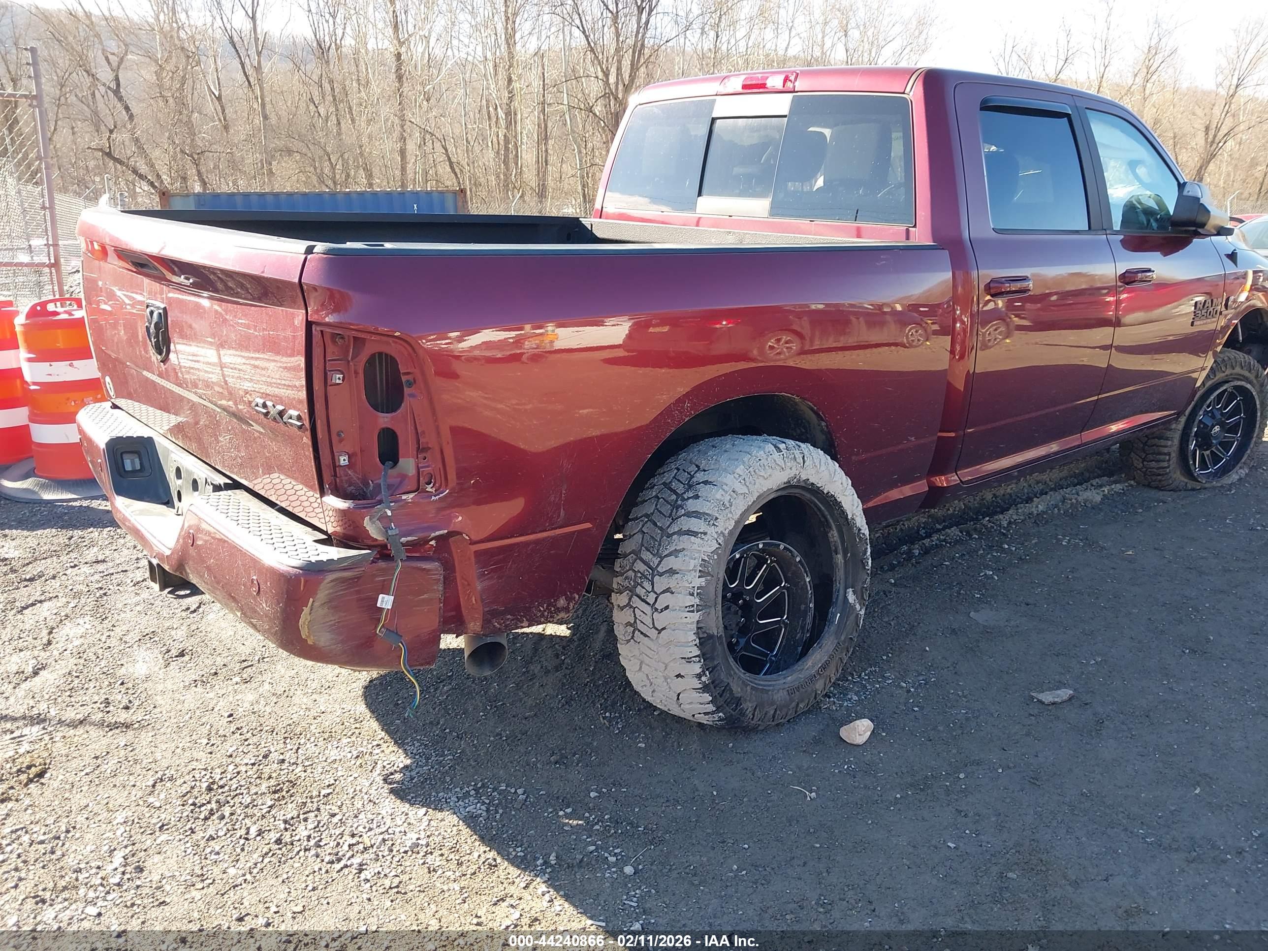 RAM 3500 image 4