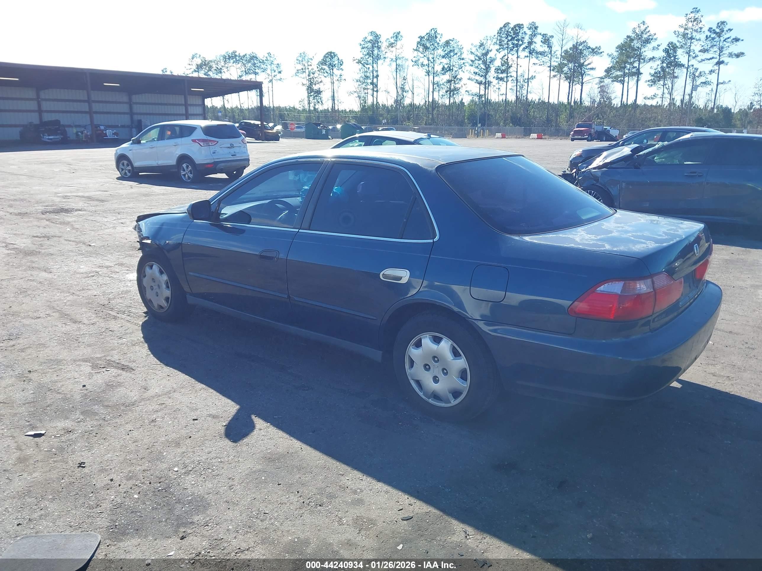 HONDA ACCORD image 3