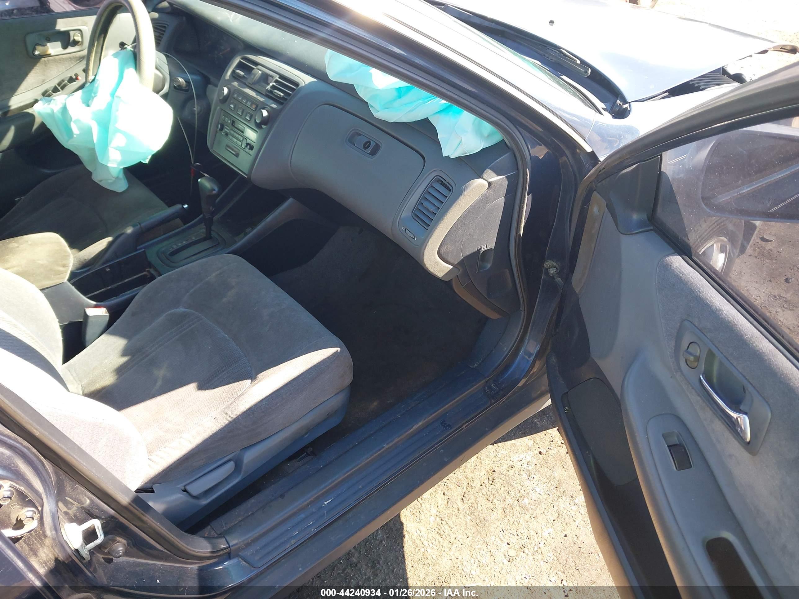 HONDA ACCORD image 5
