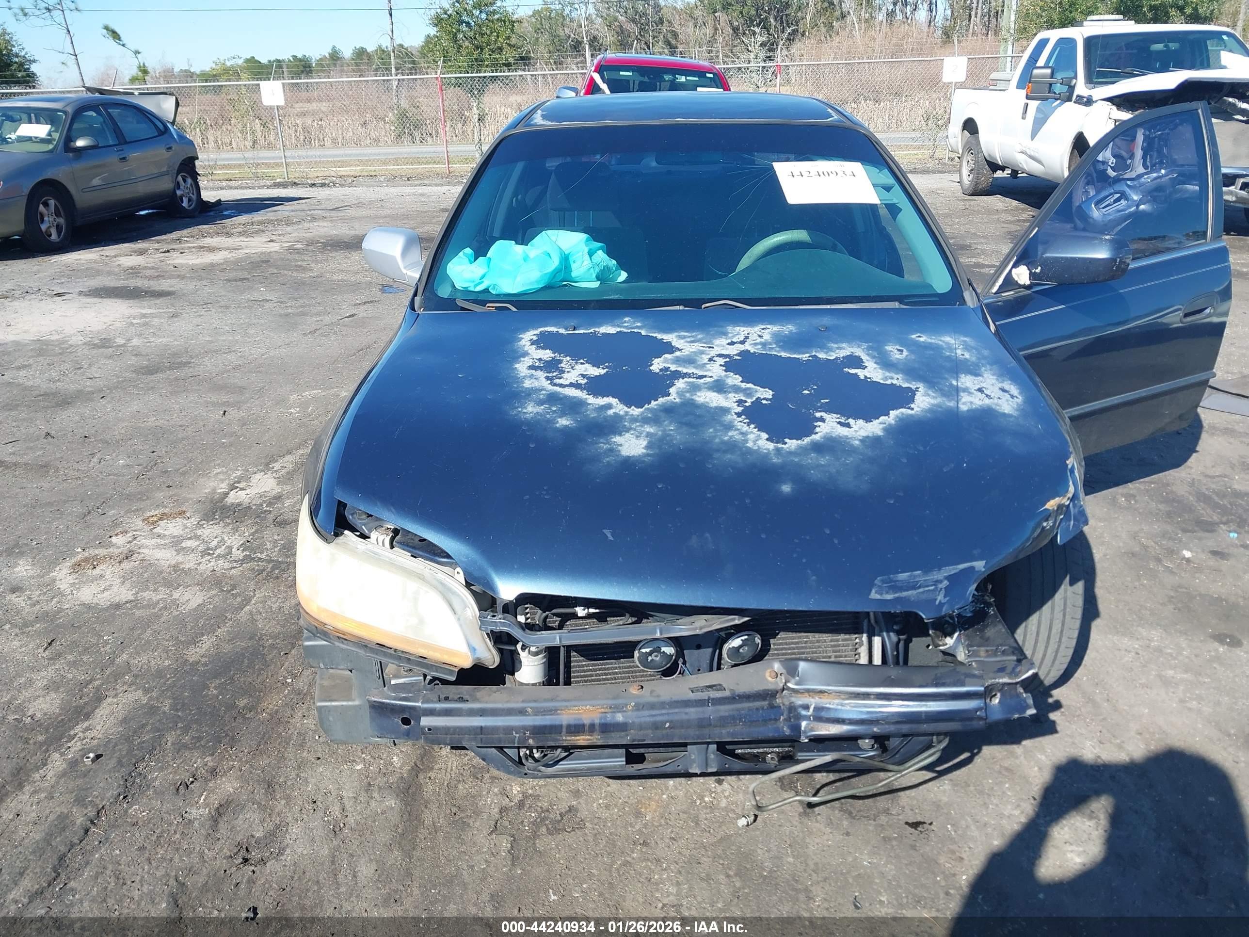 HONDA ACCORD image 6