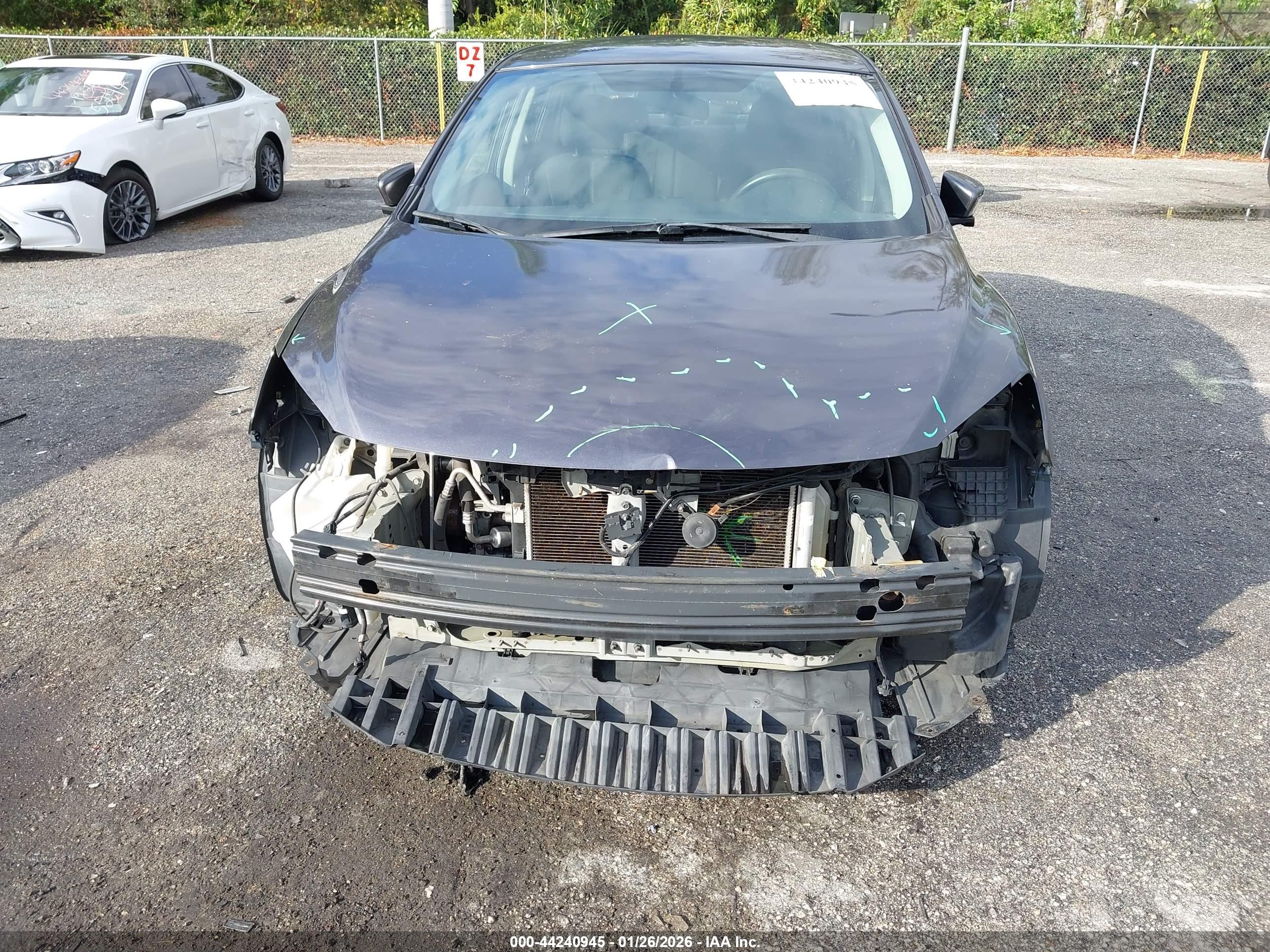 NISSAN SENTRA image 6