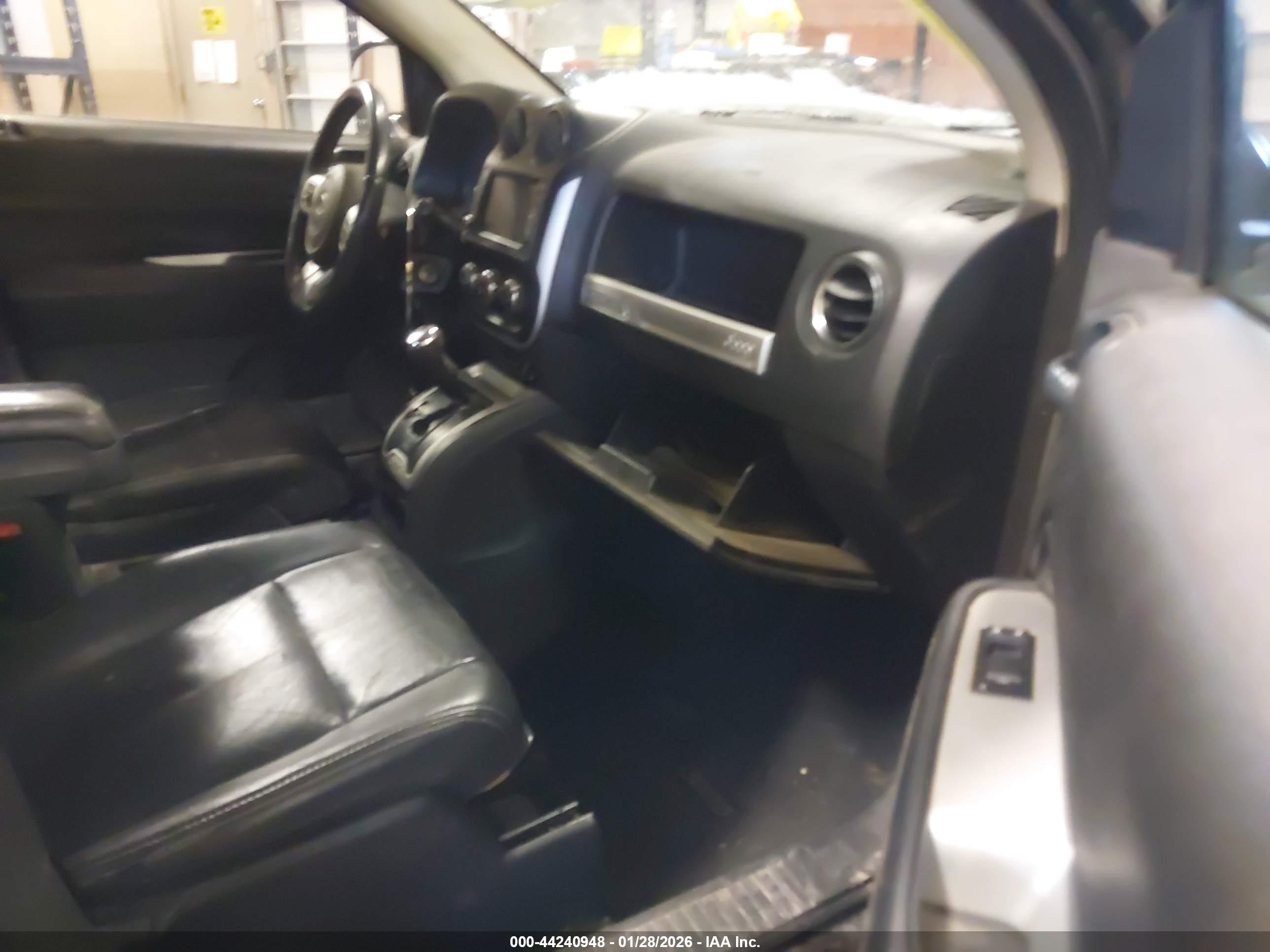 JEEP COMPASS image 5
