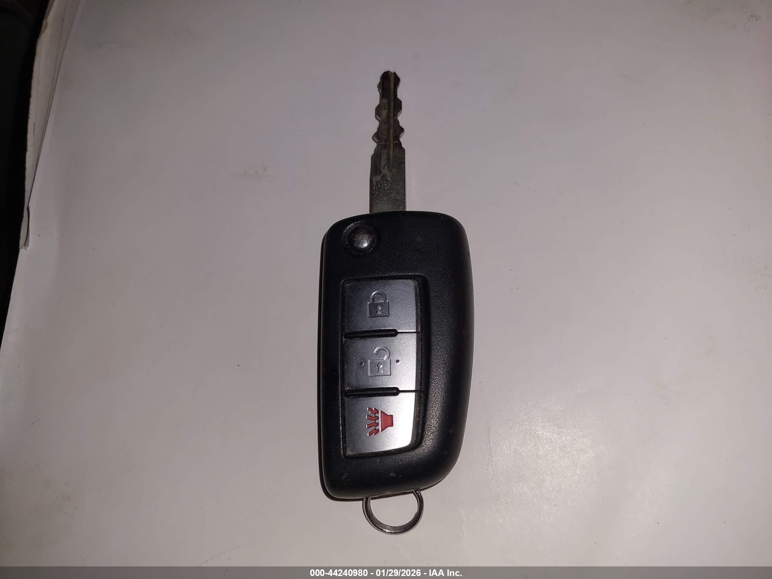 NISSAN ROGUE image 11