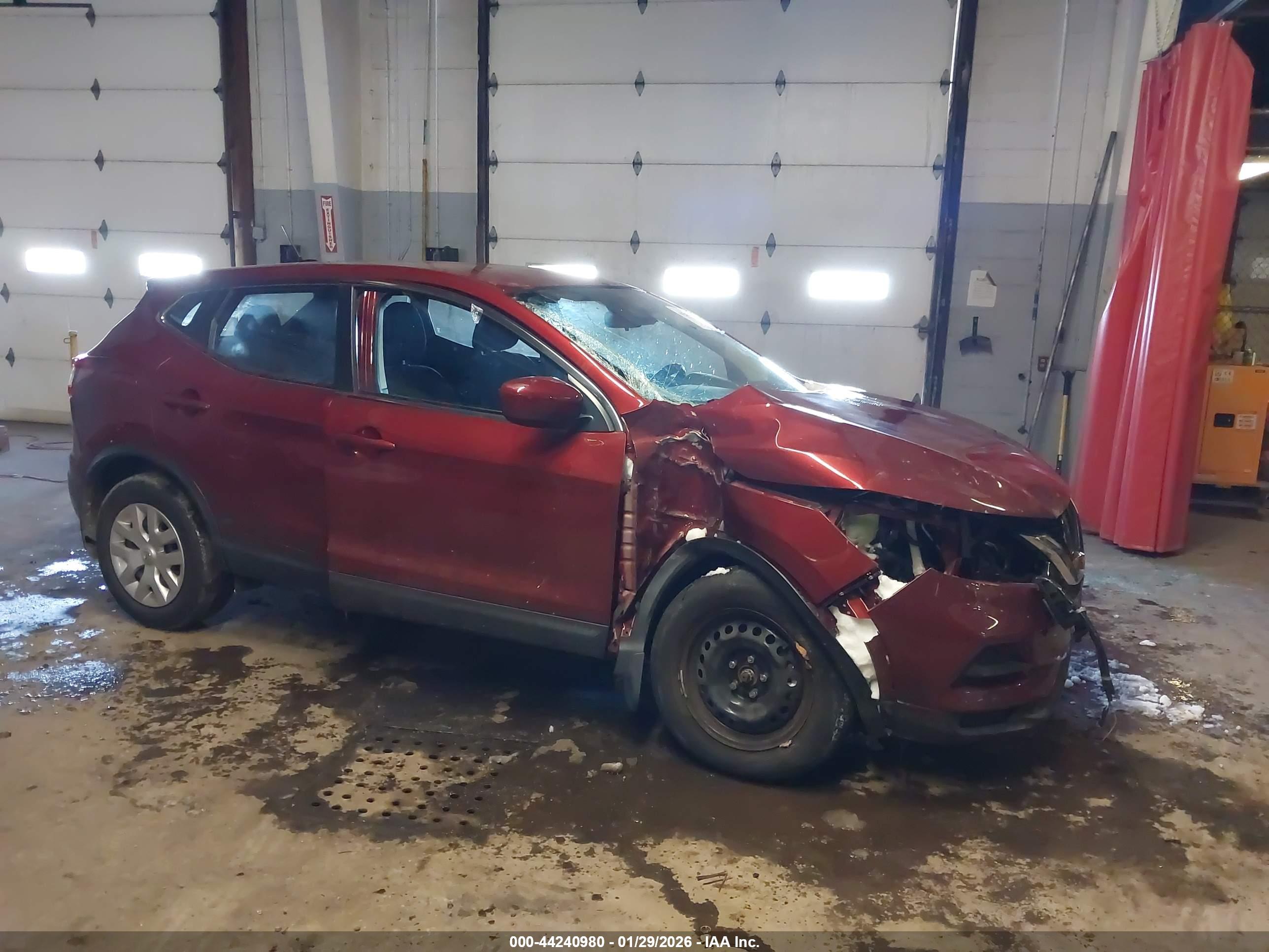 NISSAN ROGUE image 6
