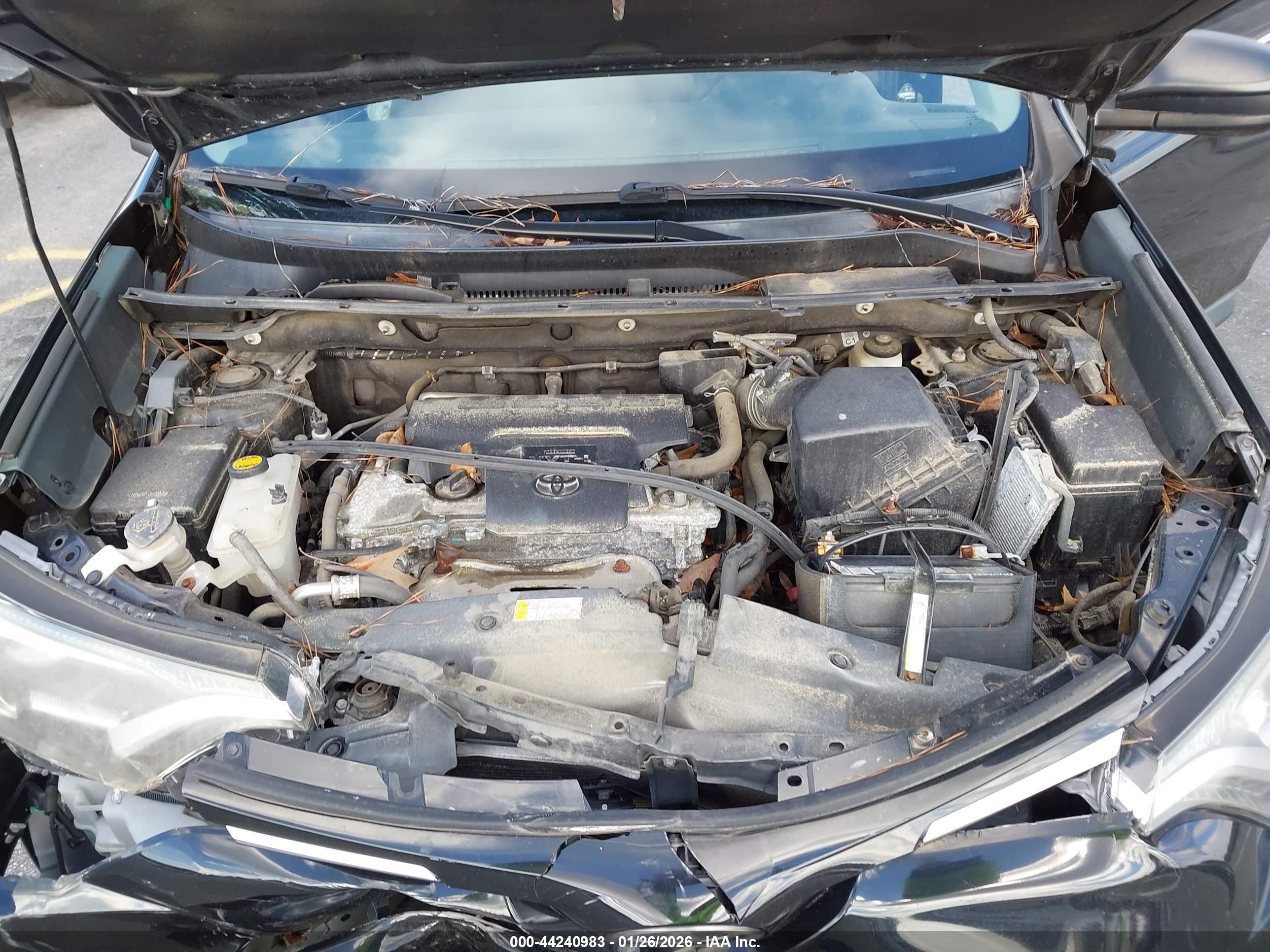 TOYOTA RAV4 image 10