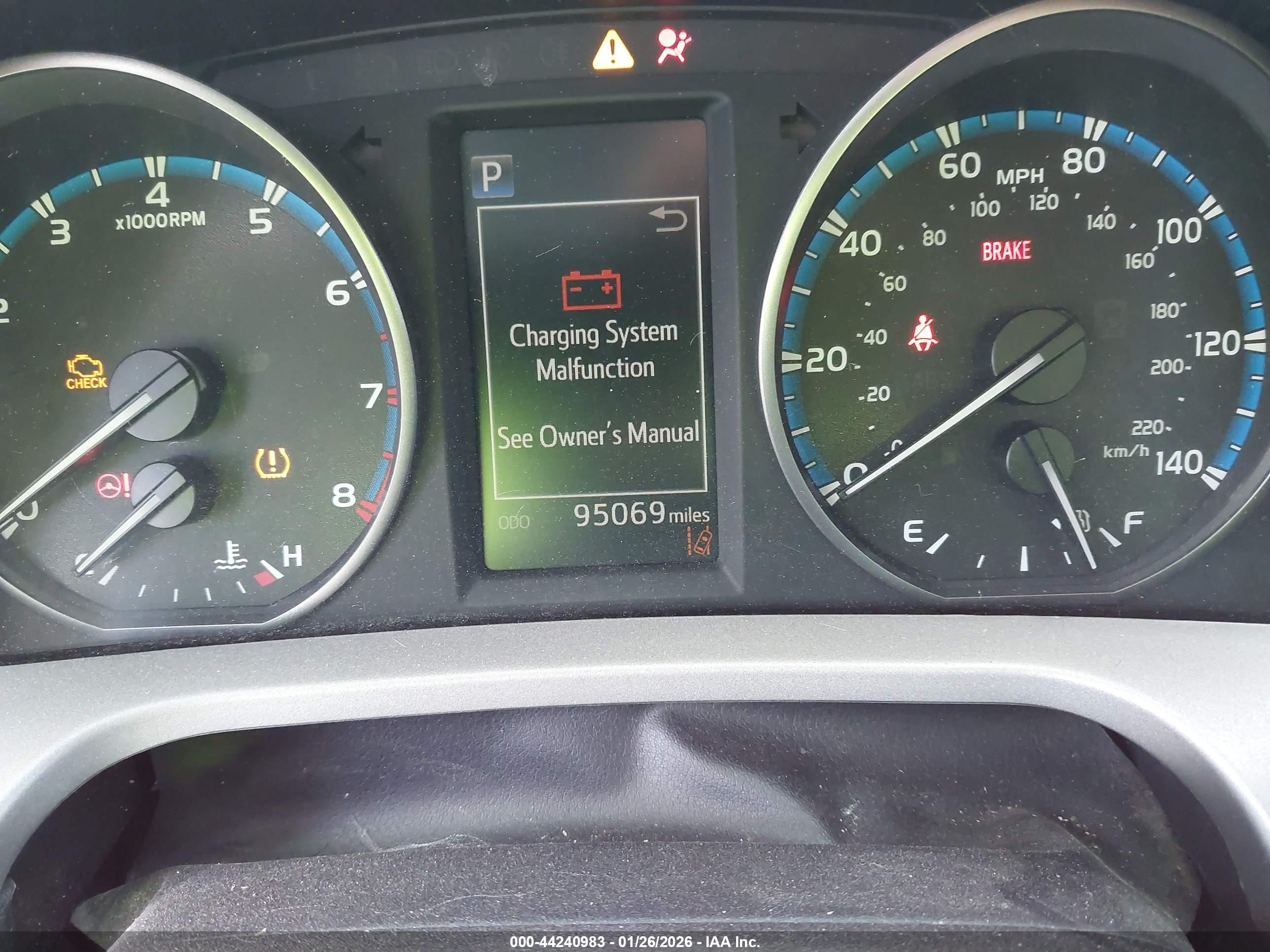 TOYOTA RAV4 image 7