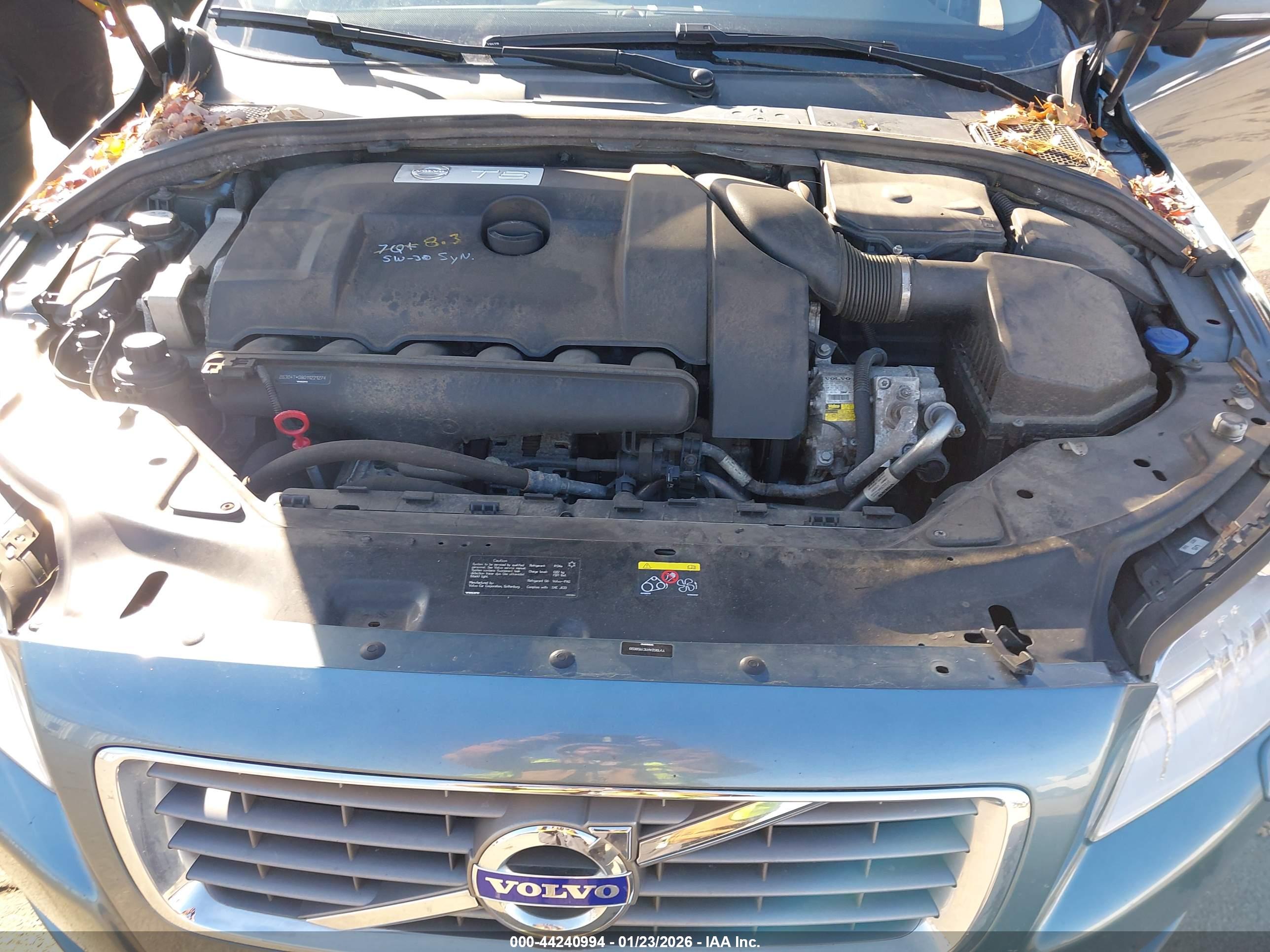 VOLVO S80 image 10