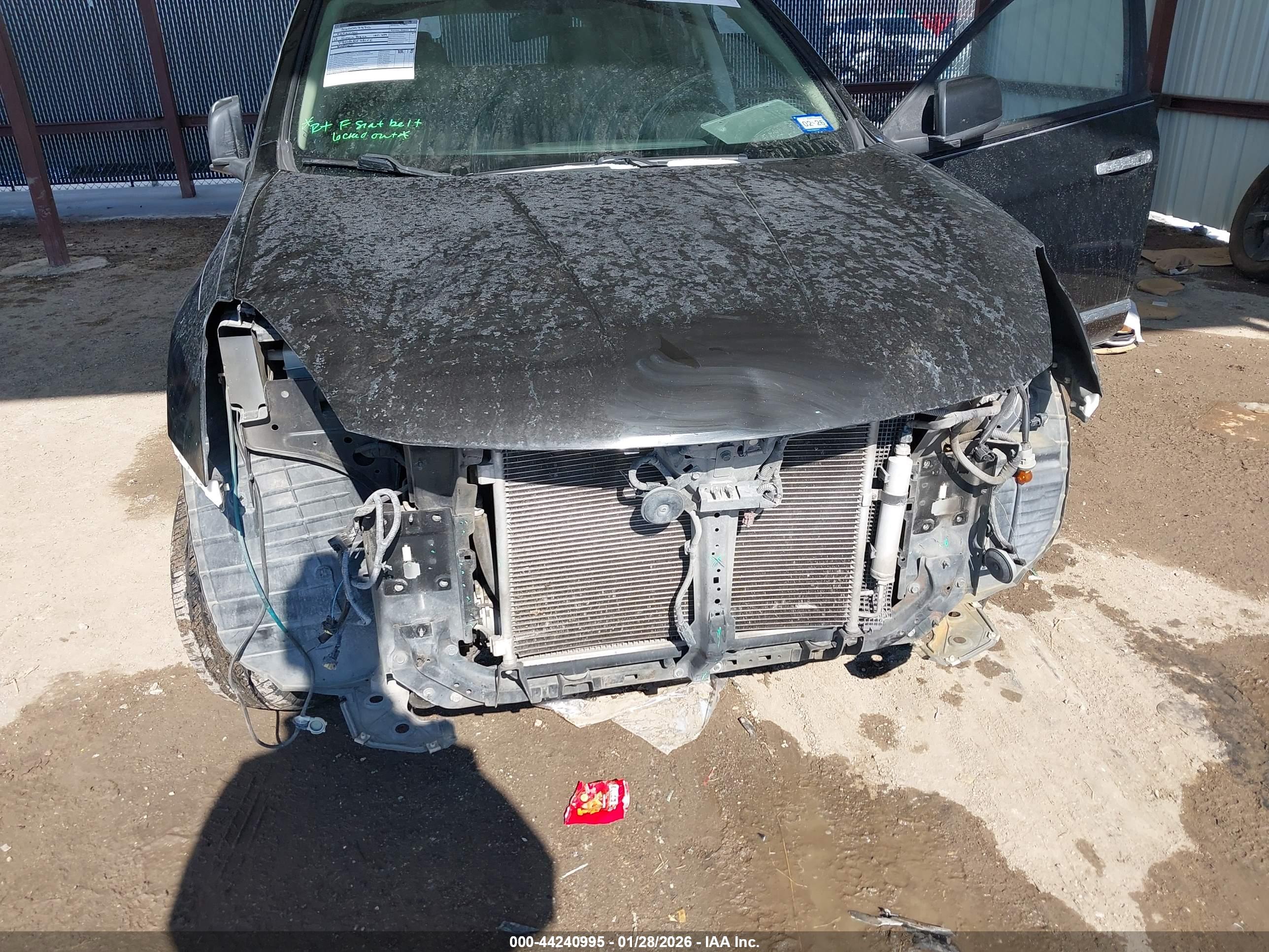 NISSAN ROGUE image 6